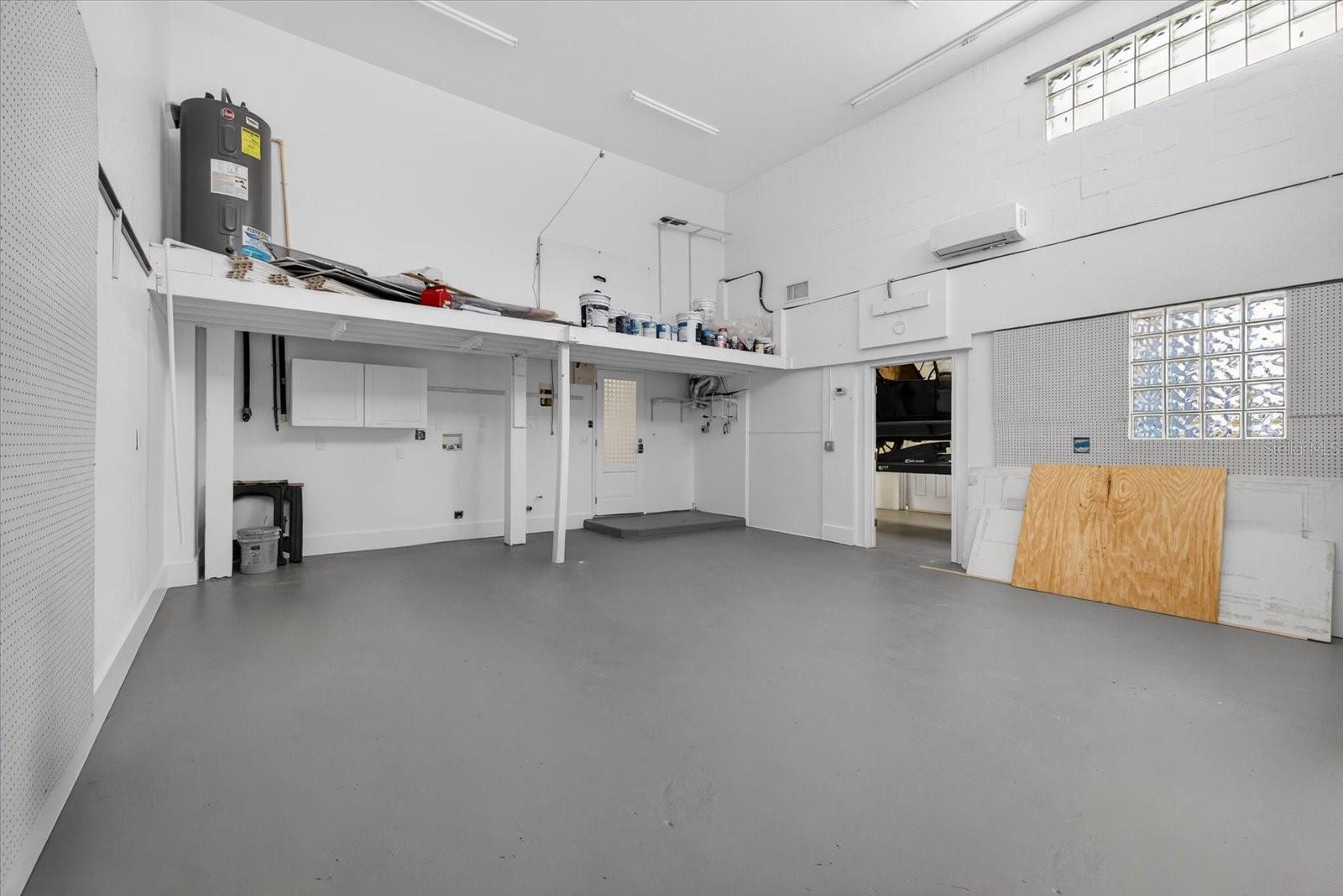 Image 15 of 49 For 650 59th Avenue