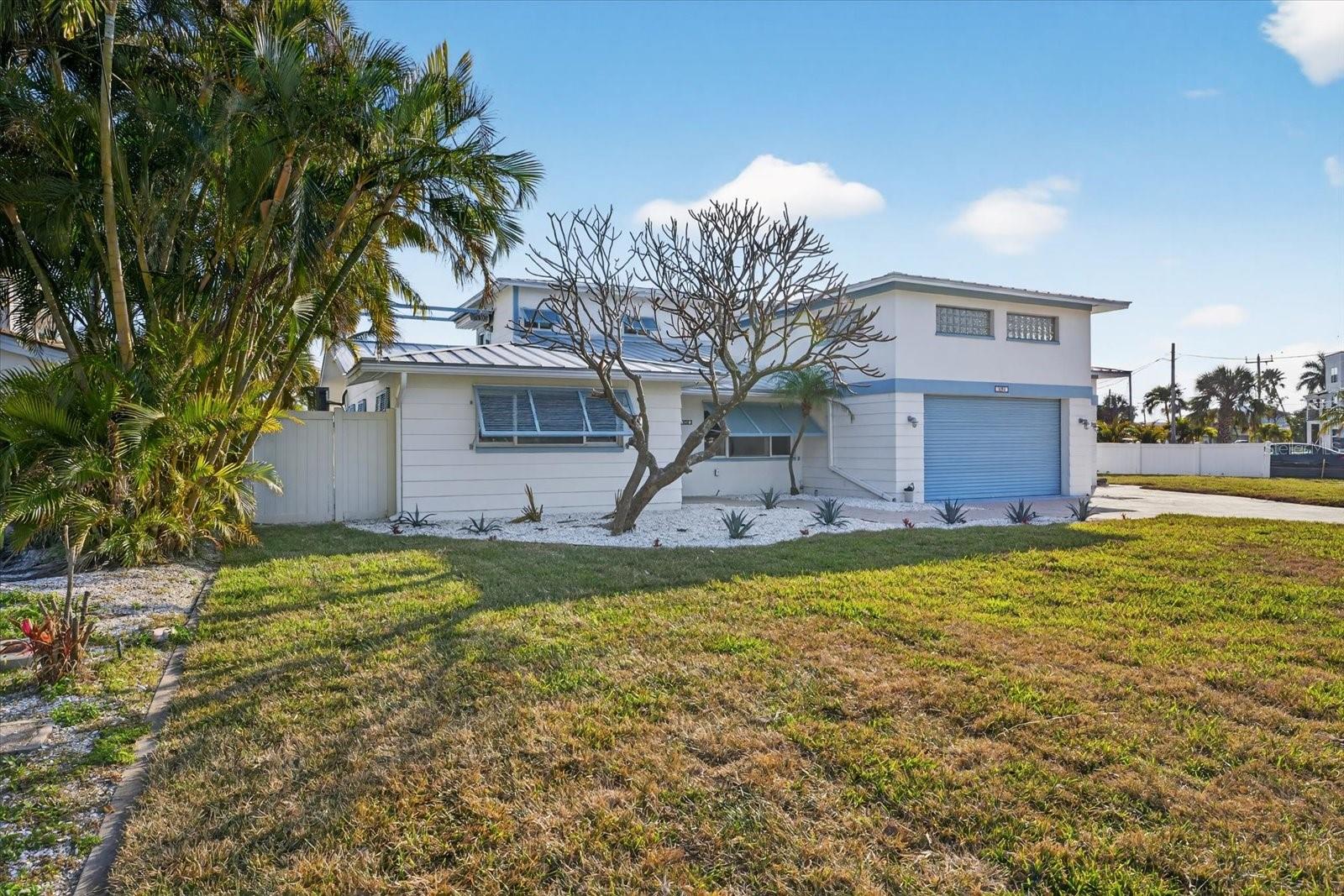 Image 3 of 49 For 650 59th Avenue