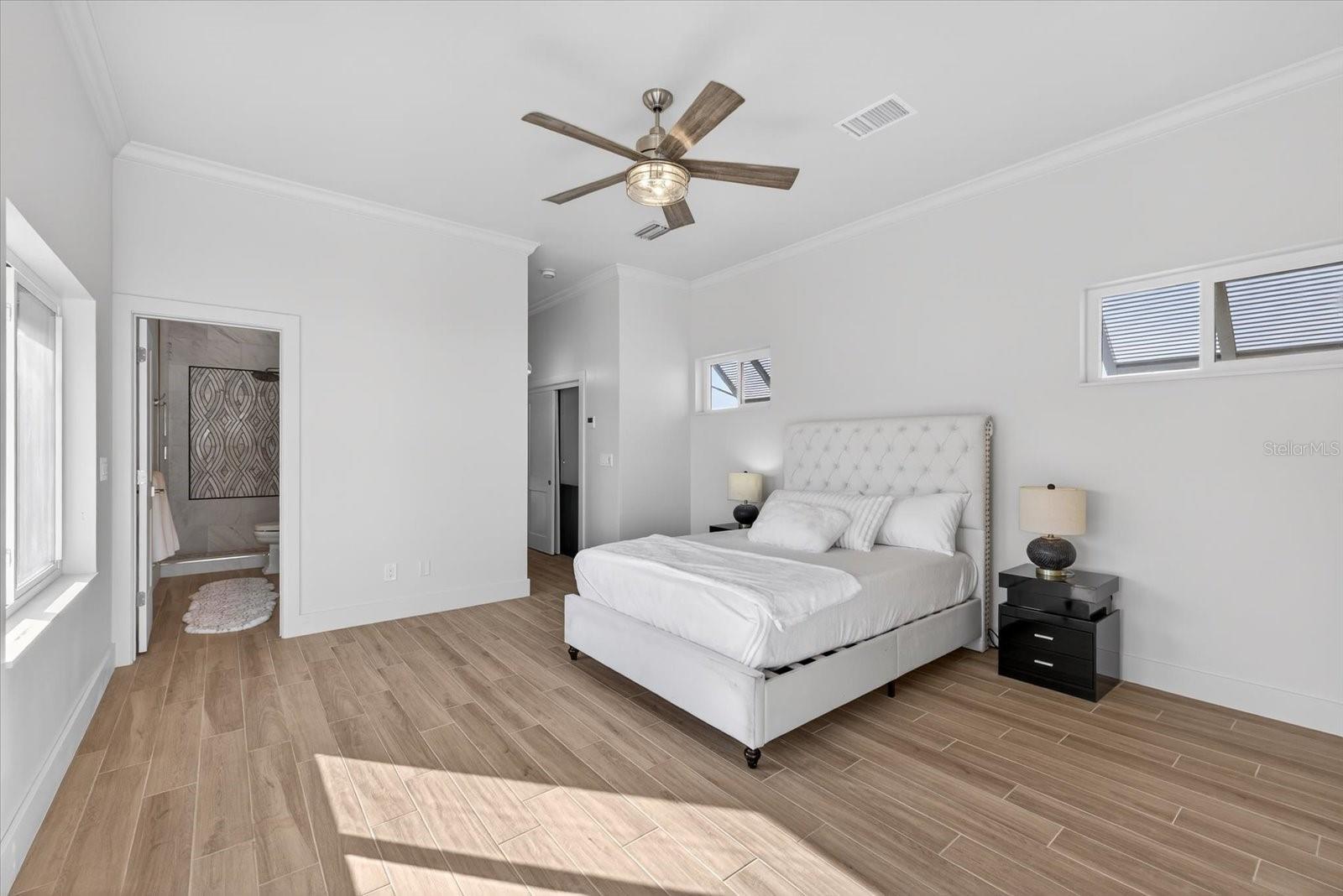 Image 30 of 49 For 650 59th Avenue