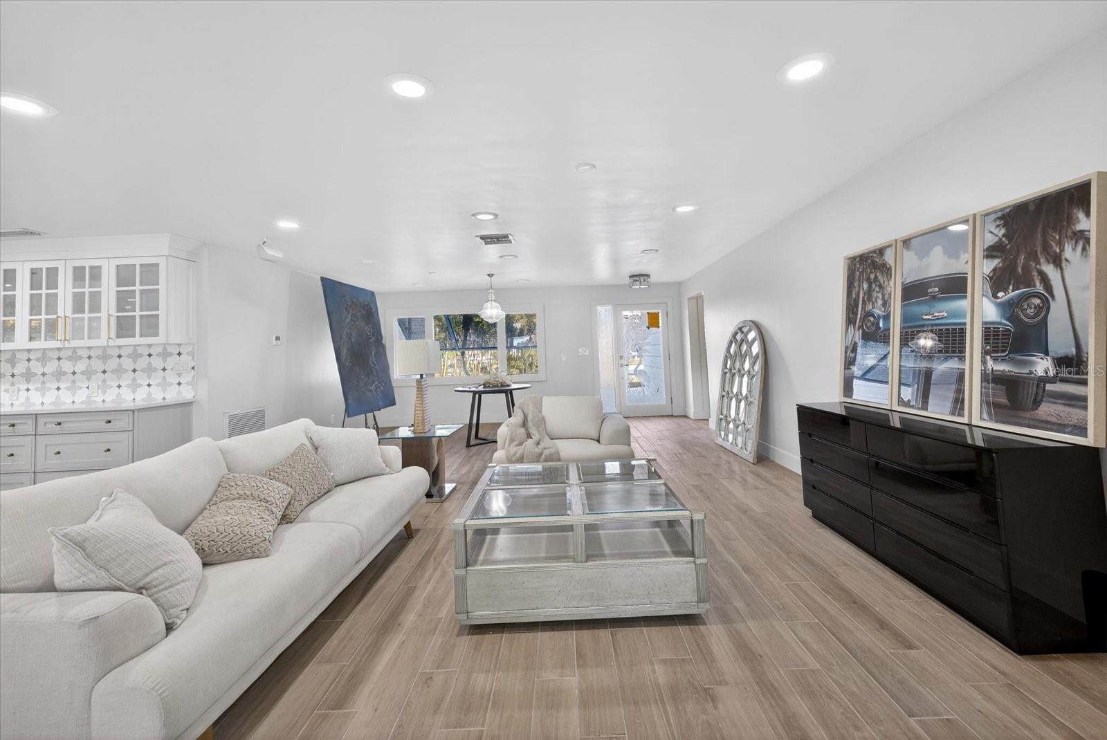 Image 37 of 49 For 650 59th Avenue