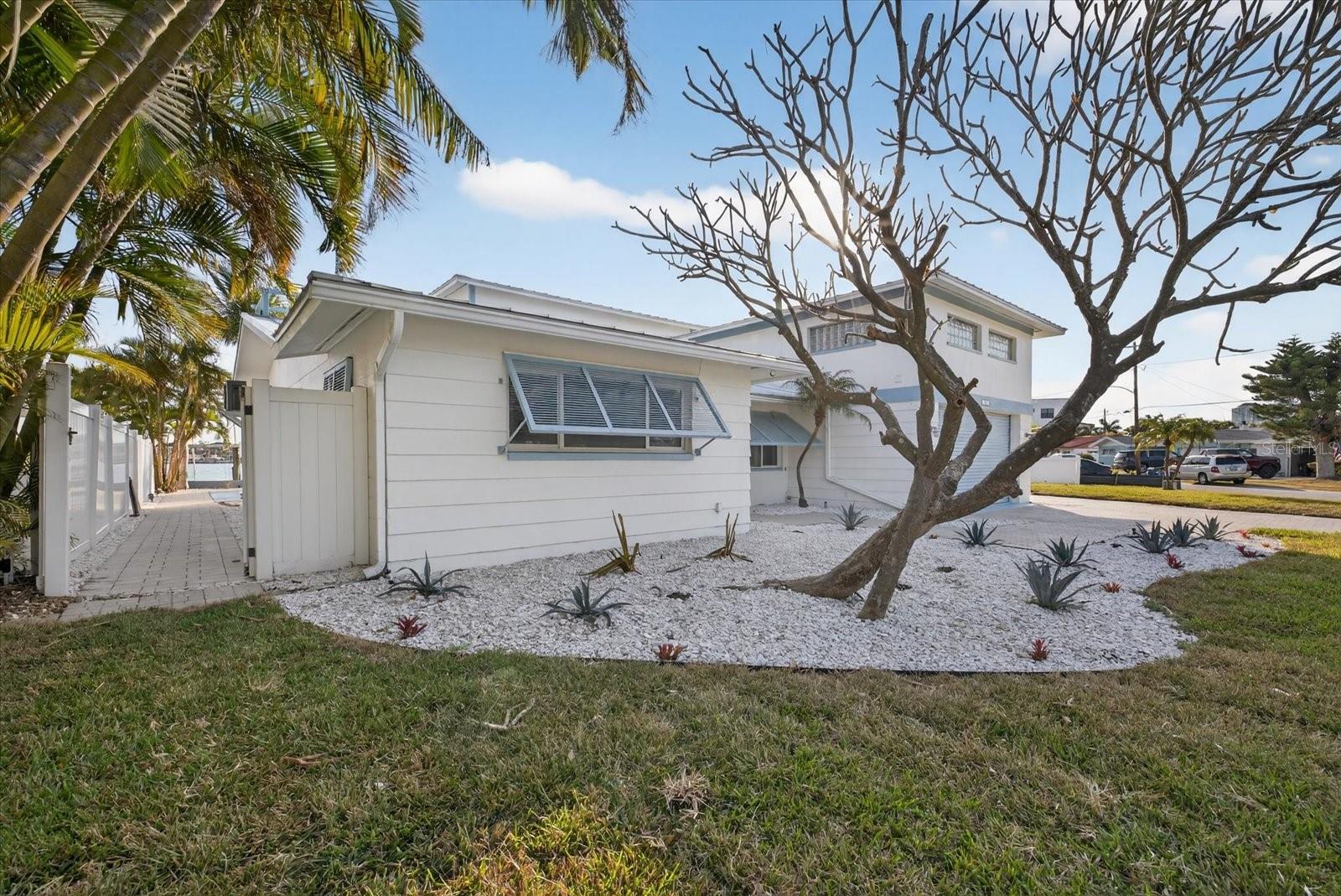 Image 4 of 49 For 650 59th Avenue