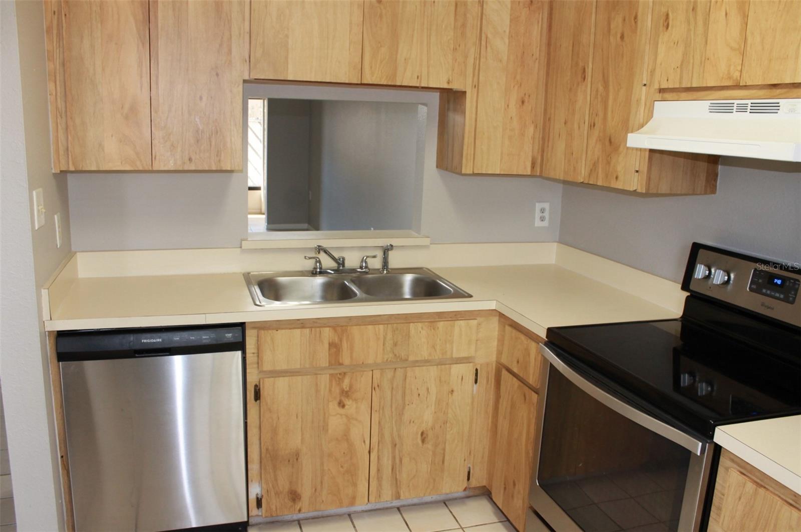 Image 4 of 13 For 4752 Sunny Loop Loop 4752