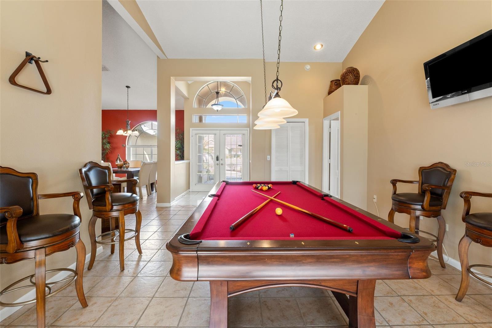 Image 14 of 68 For 14122 Newcastle Avenue