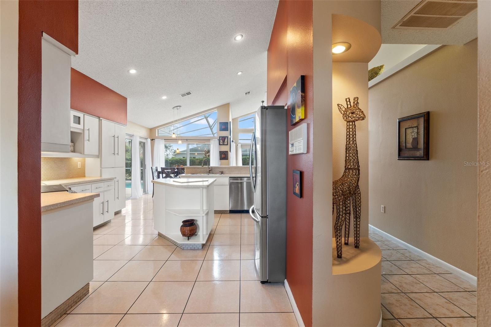 Image 19 of 68 For 14122 Newcastle Avenue