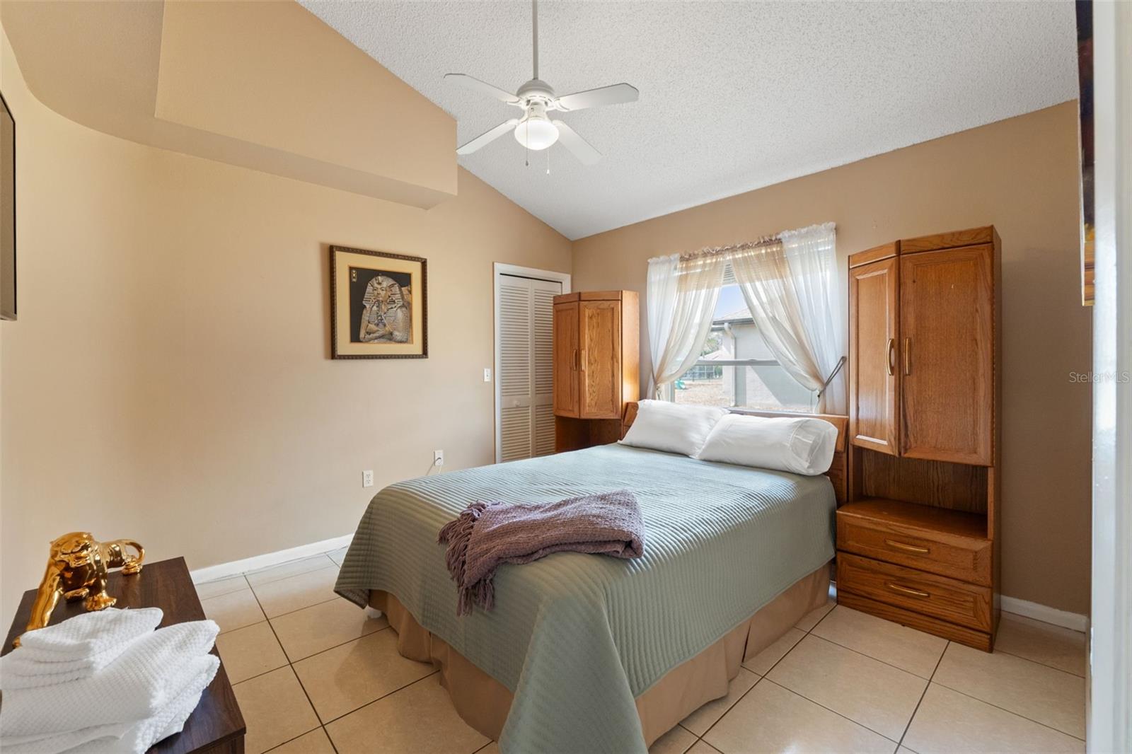 Image 37 of 68 For 14122 Newcastle Avenue