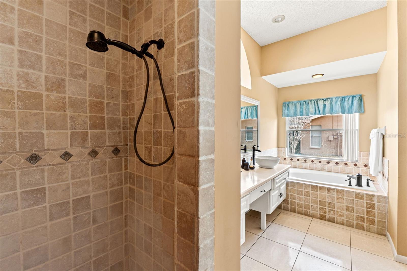 Image 49 of 68 For 14122 Newcastle Avenue