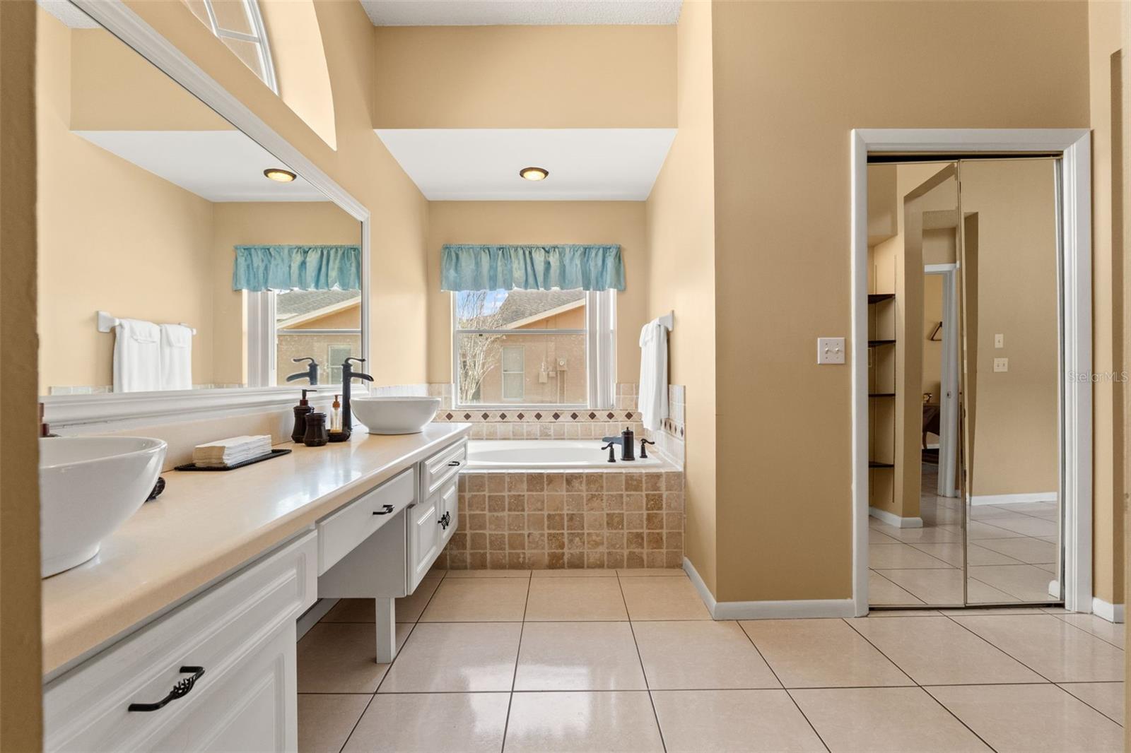 Image 50 of 68 For 14122 Newcastle Avenue