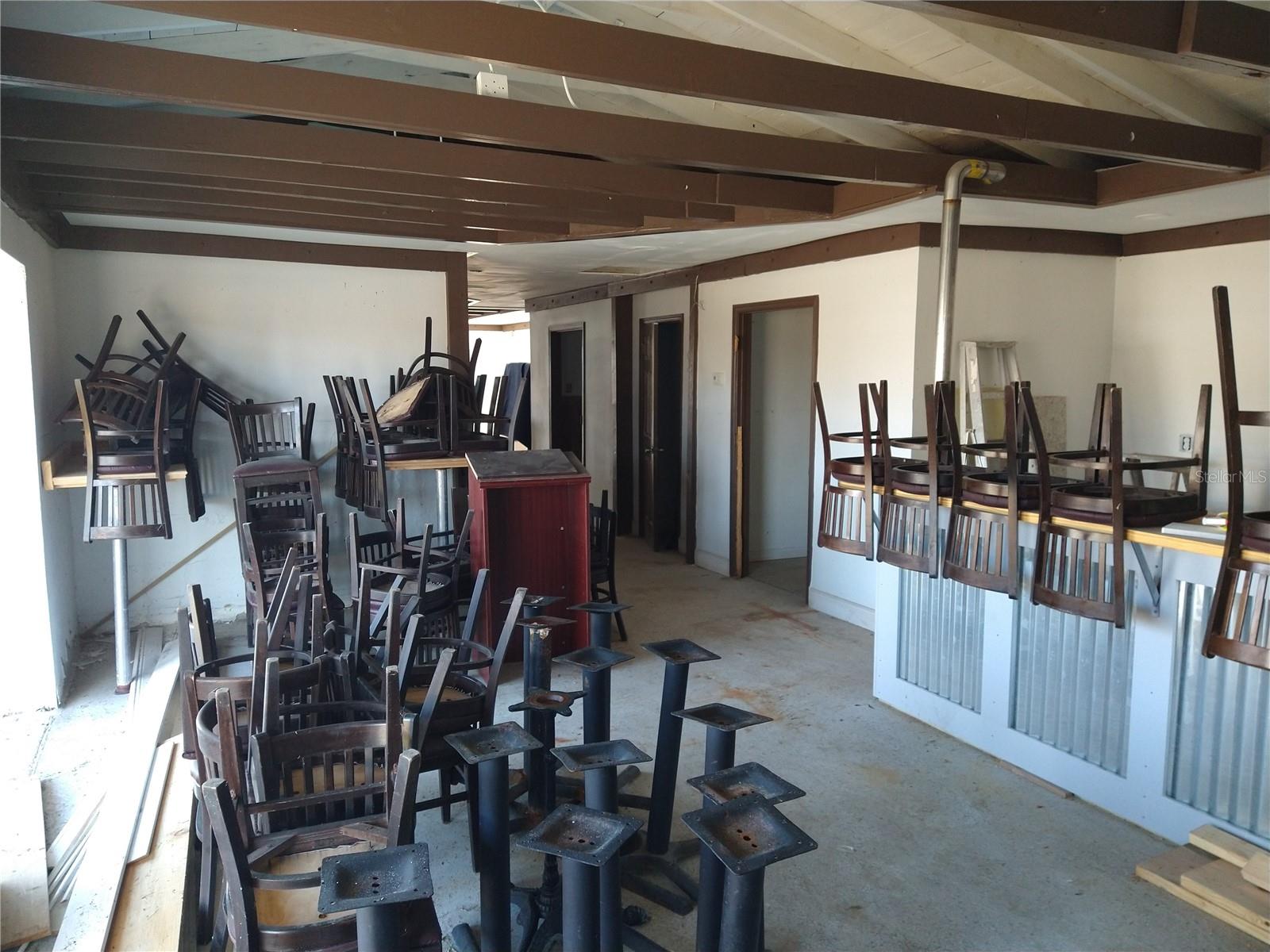 Image 14 of 25 For 13923 Old Dixie Highway