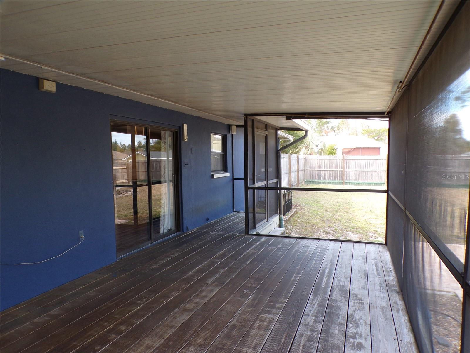 Image 17 of 20 For 10001 Elgin Boulevard