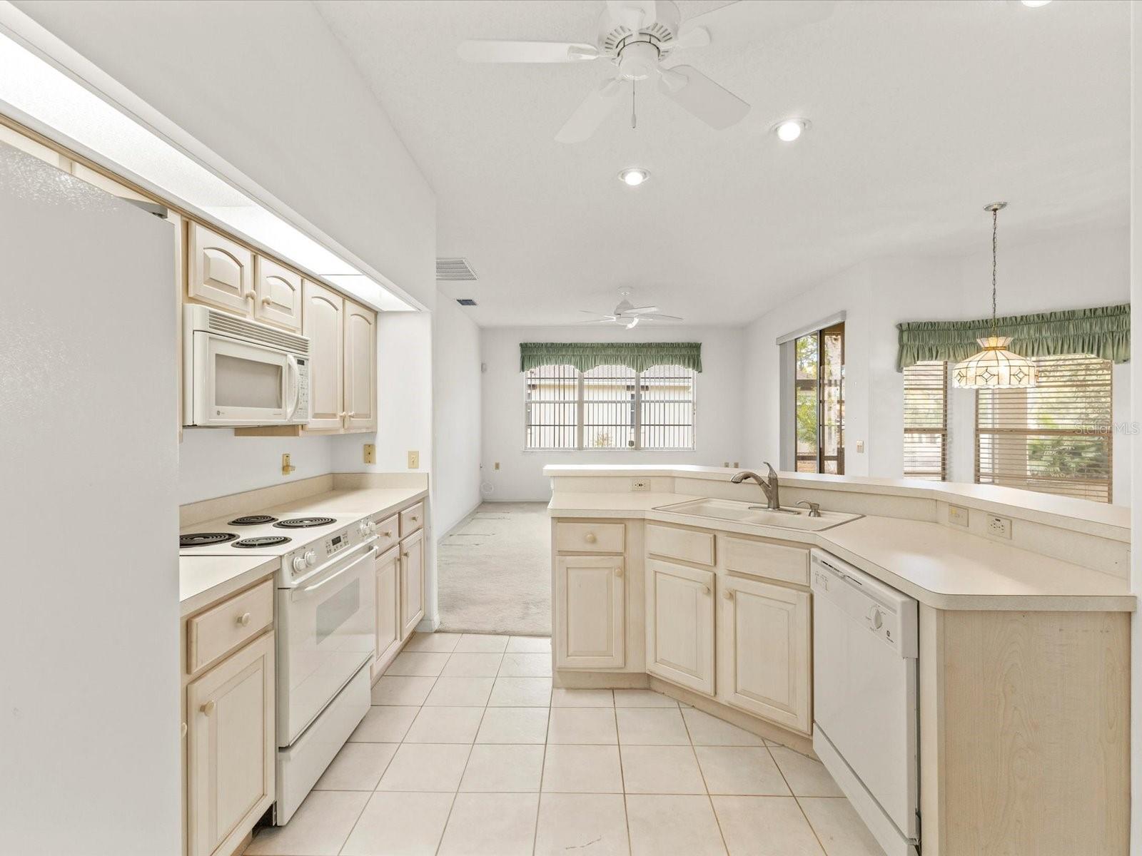 Image 15 of 83 For 3123 Quail Hollow Court