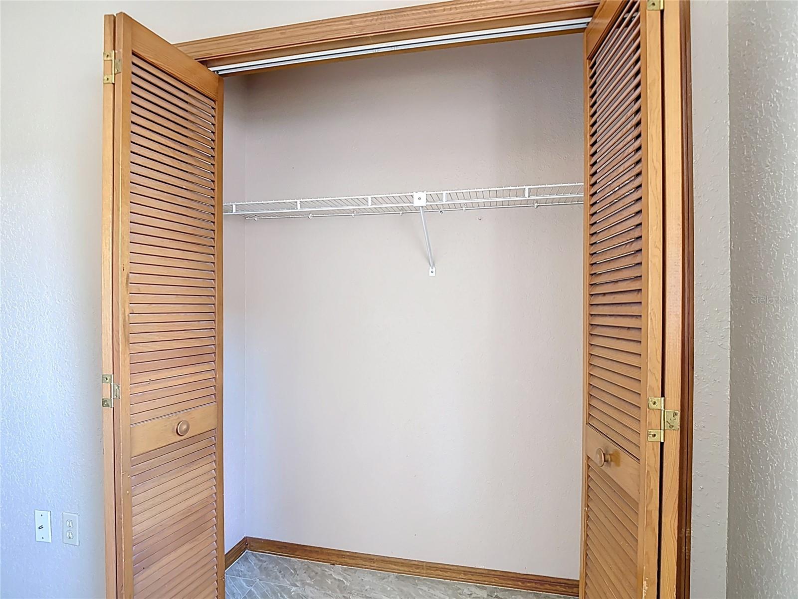 Image 49 of 59 For 5066 Woodbine Street