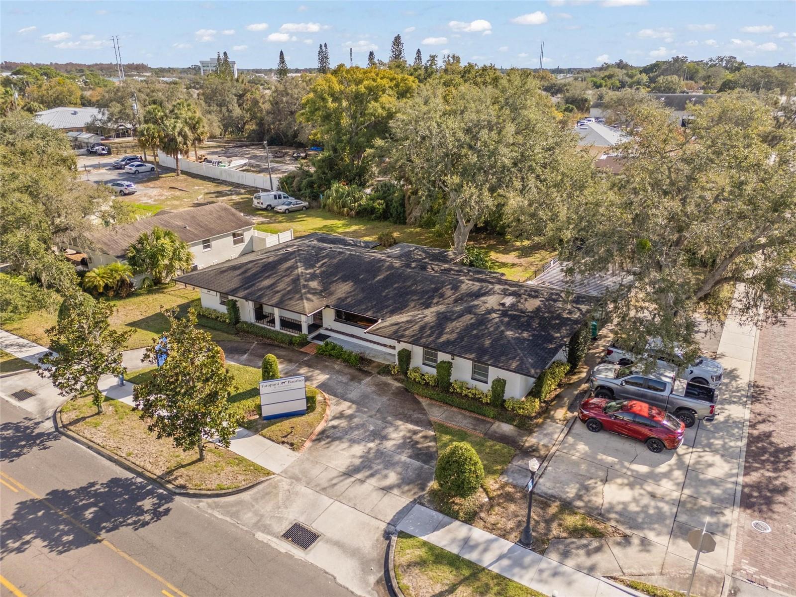 Image 2 of 14 For 600 Tarpon Avenue