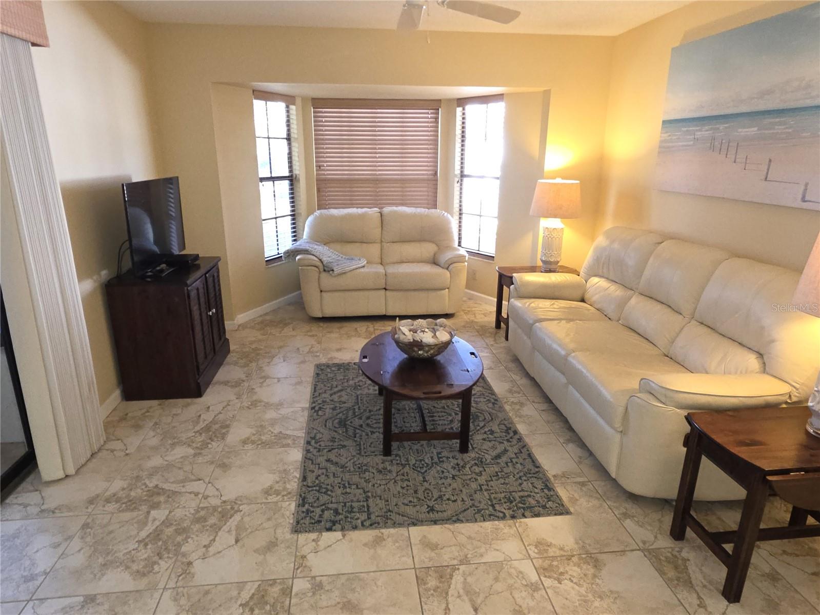 Image 10 of 36 For 2163 Westchester Boulevard