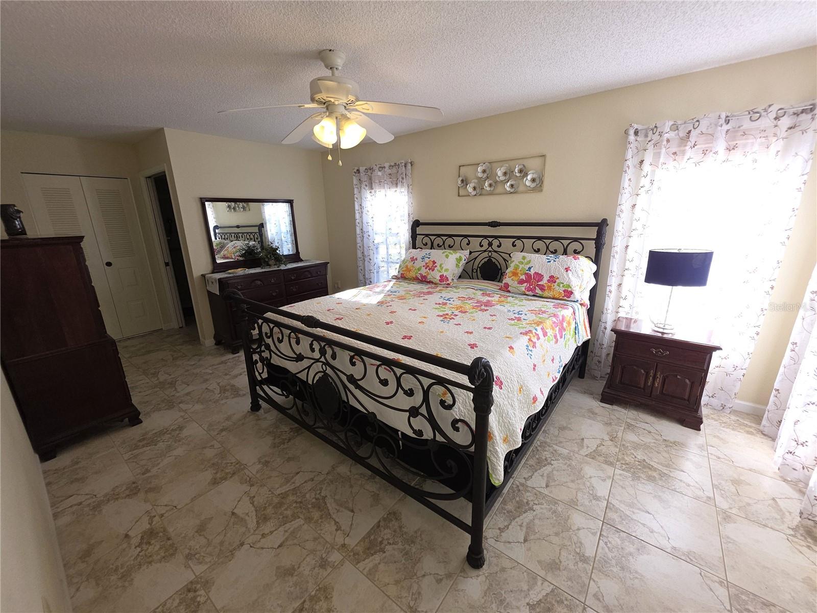 Image 12 of 36 For 2163 Westchester Boulevard