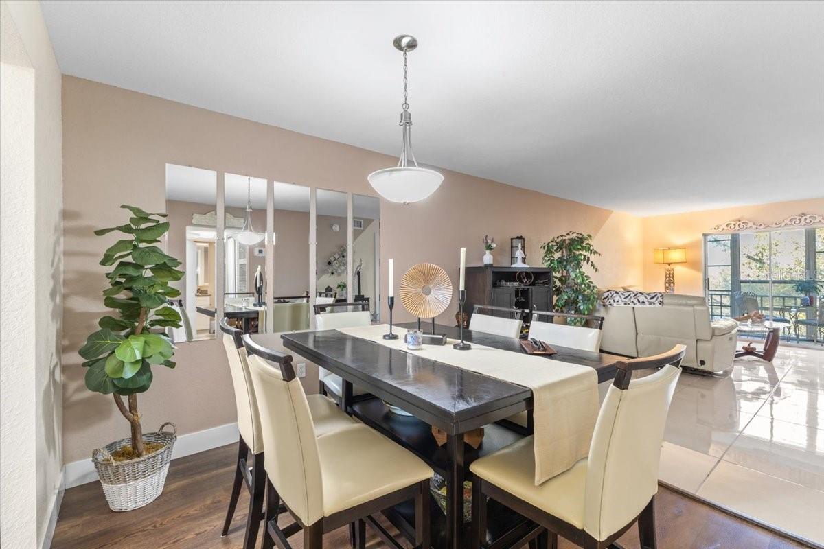 Image 5 of 31 For 3710 Lake Bayshore Drive K416