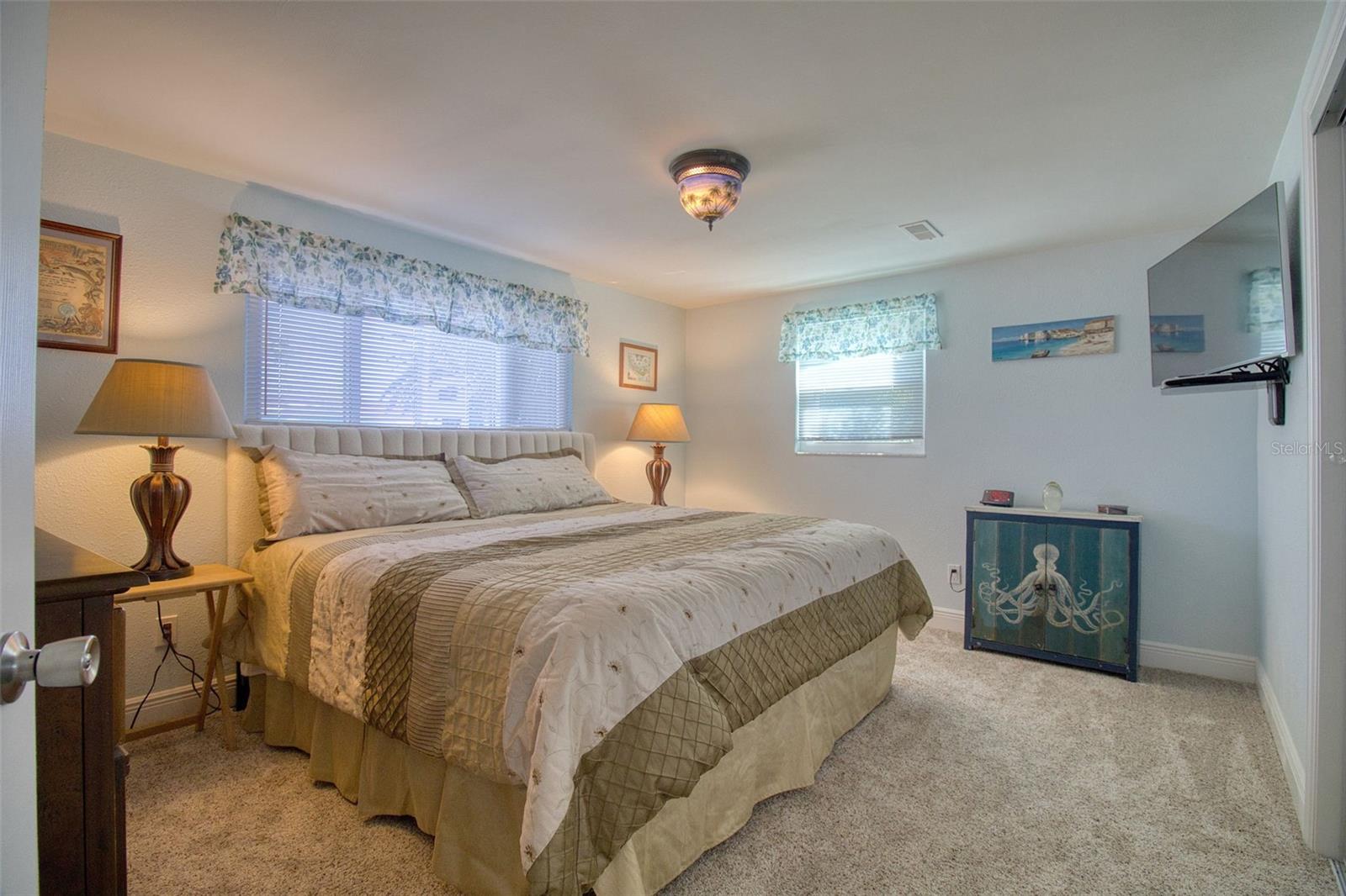 Image 11 of 31 For 13525 Maria Drive