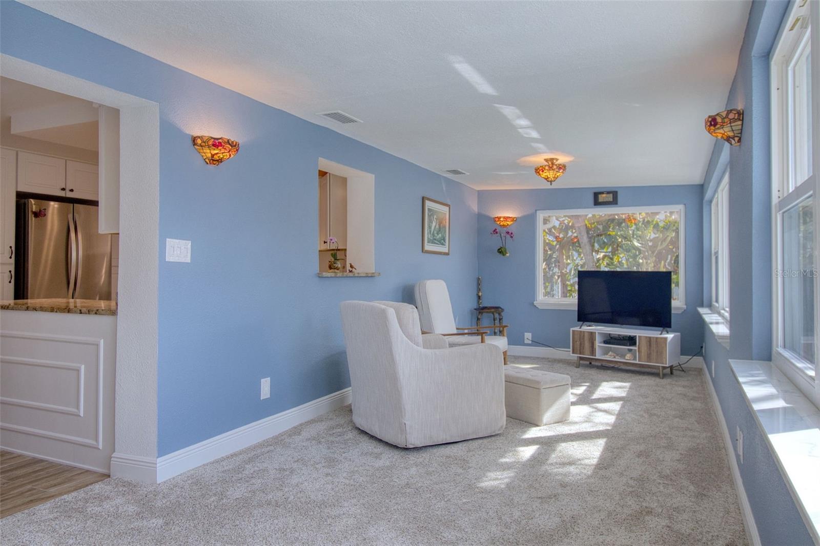 Image 14 of 31 For 13525 Maria Drive