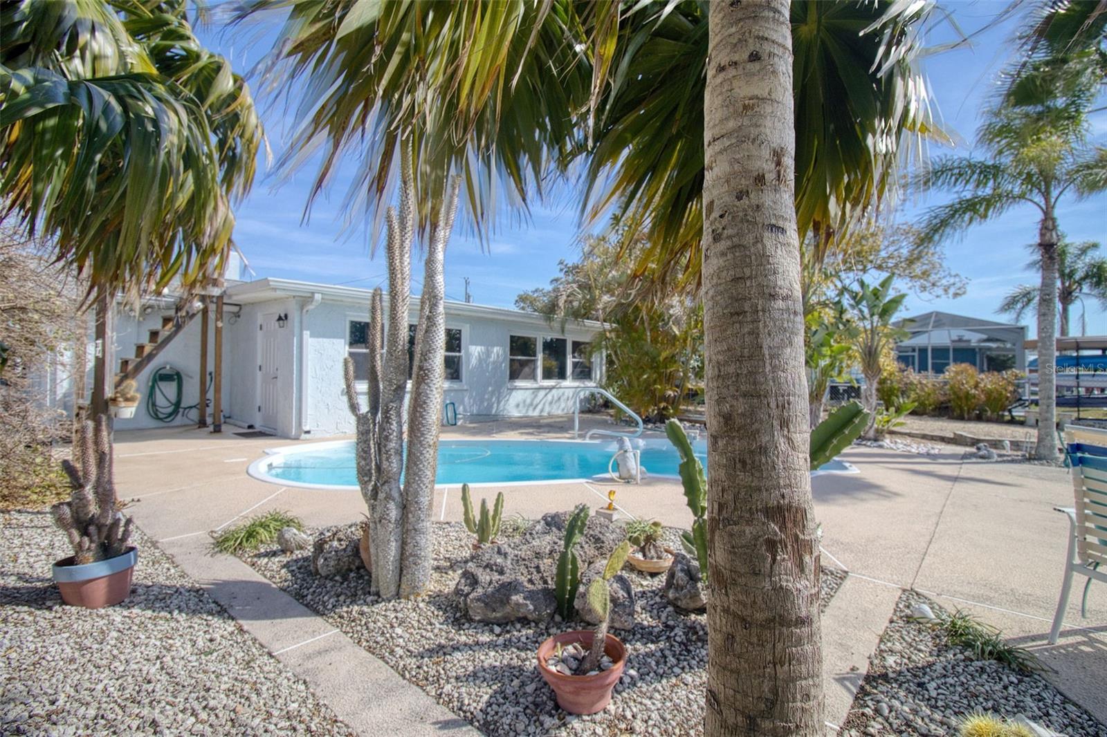 Image 20 of 31 For 13525 Maria Drive