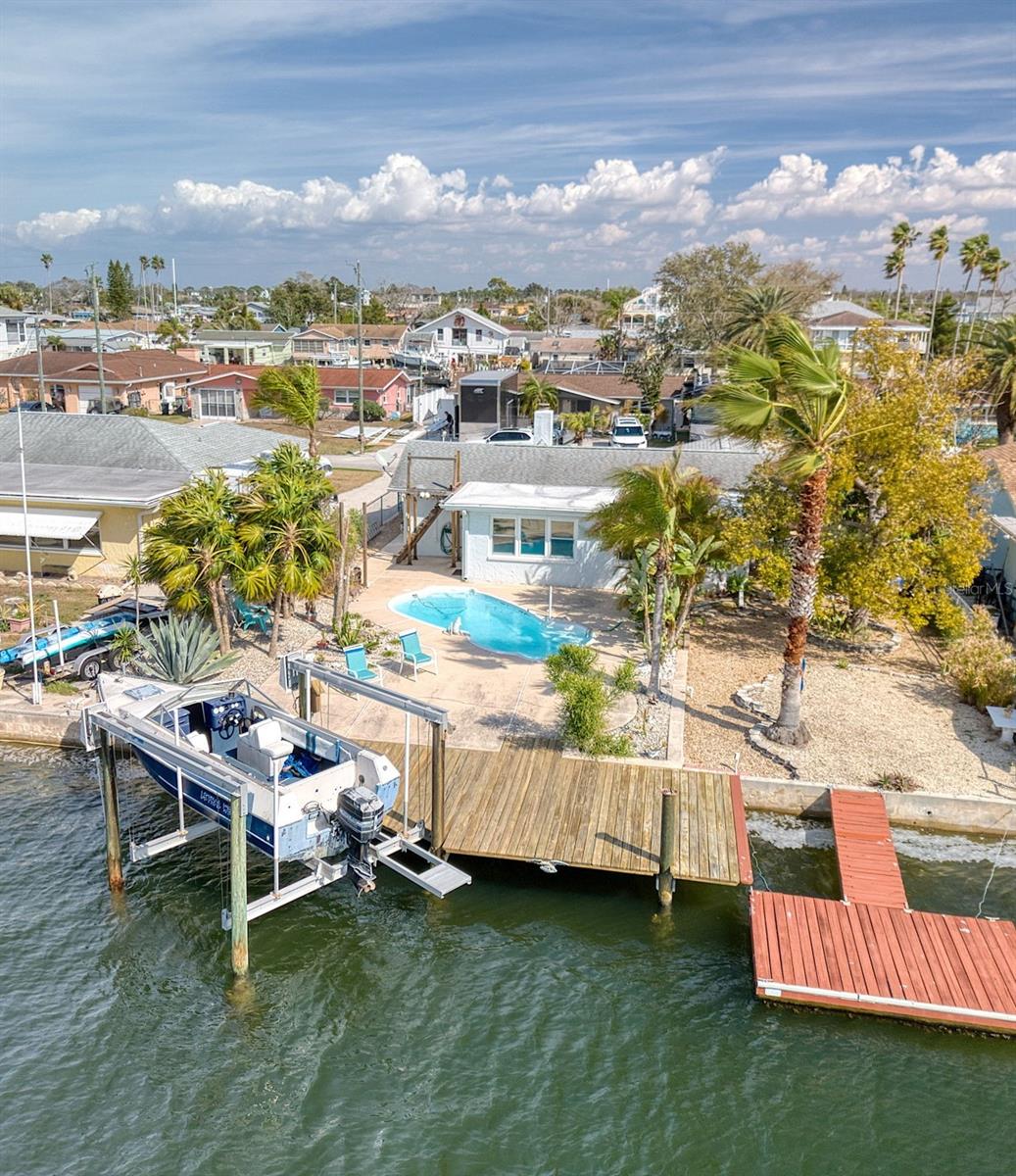 Image 26 of 31 For 13525 Maria Drive