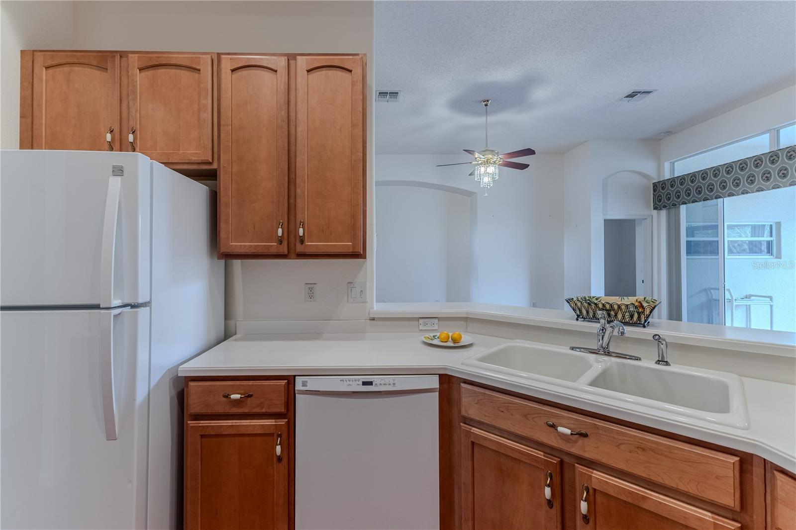 Image 22 of 55 For 239 Longleaf Court