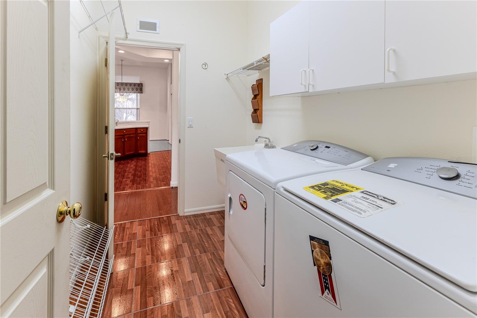 Image 49 of 55 For 239 Longleaf Court