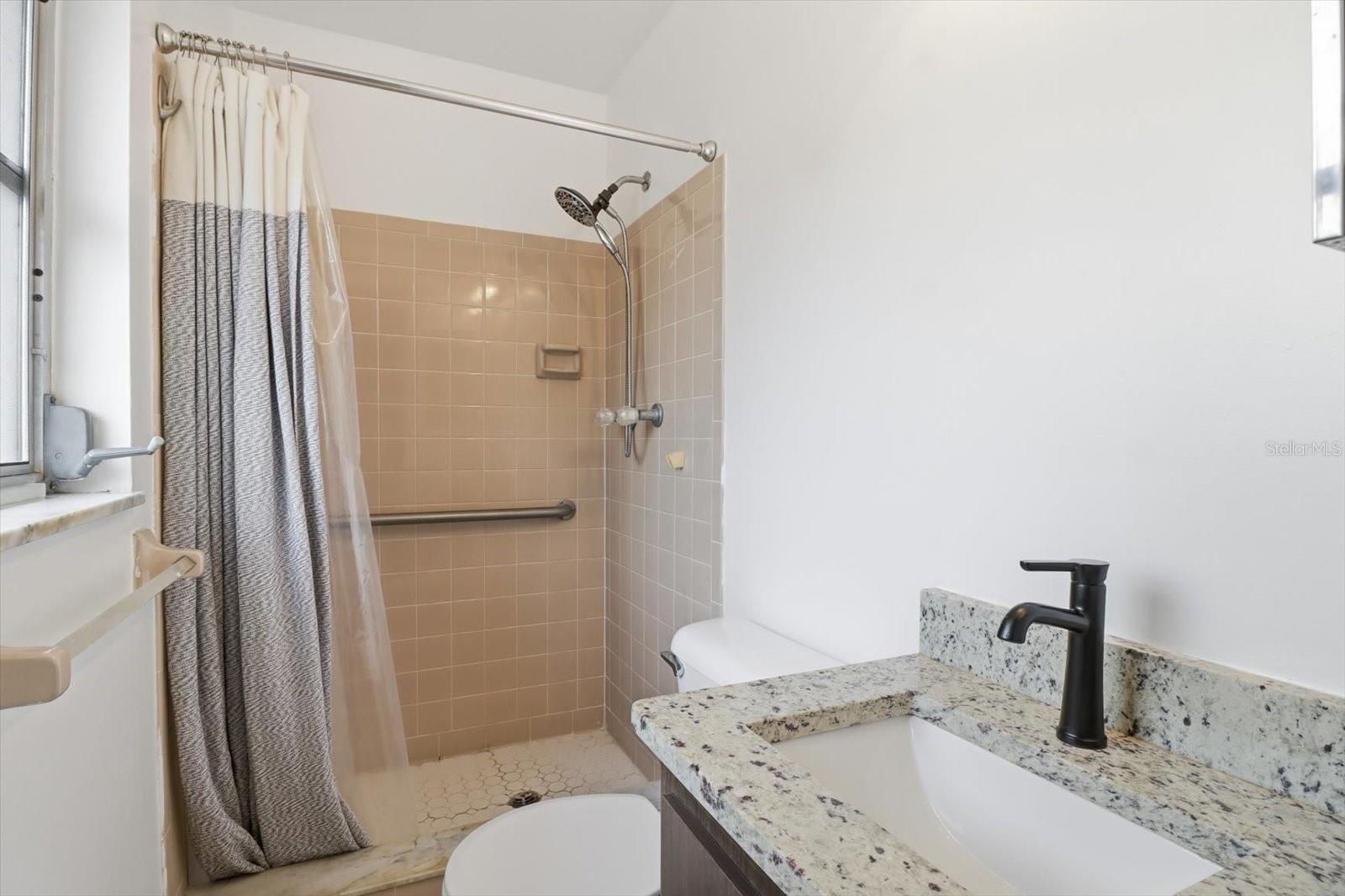 Image 21 of 36 For 2341 Whitier Point