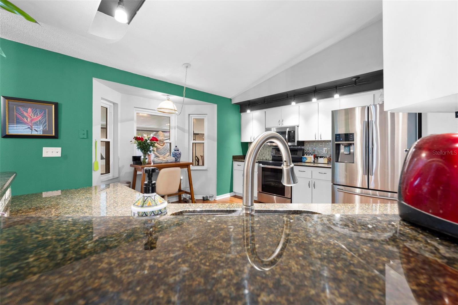 Image 10 of 50 For 11244 Redgate Street