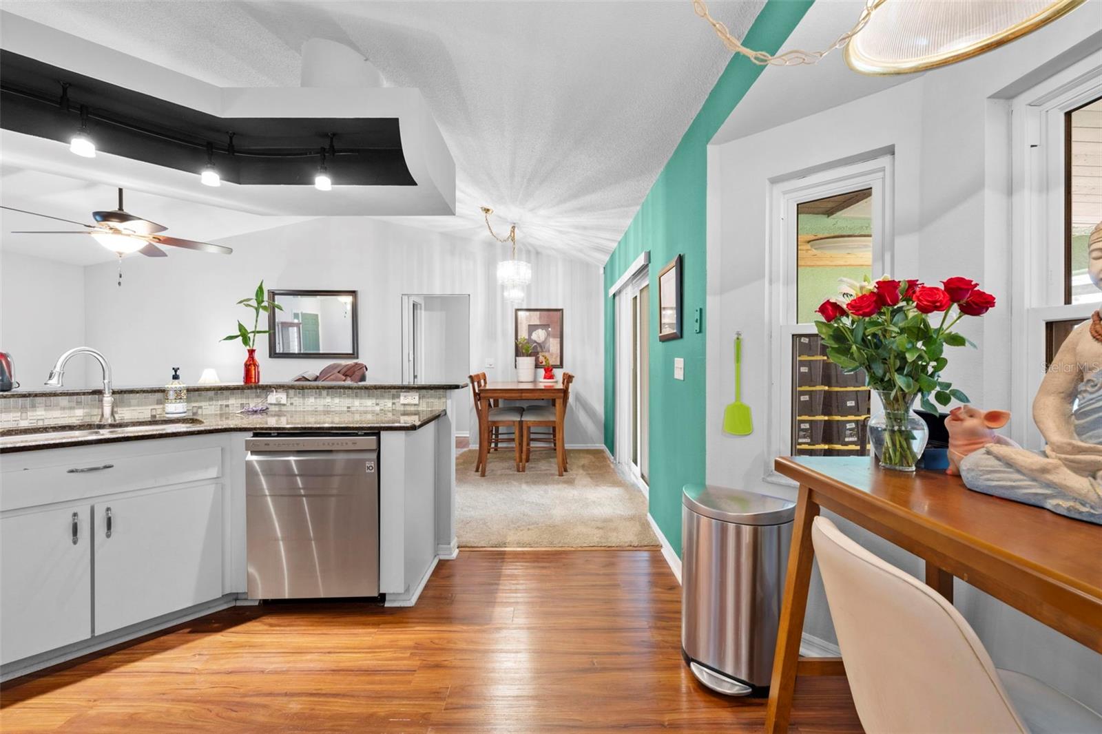 Image 16 of 50 For 11244 Redgate Street