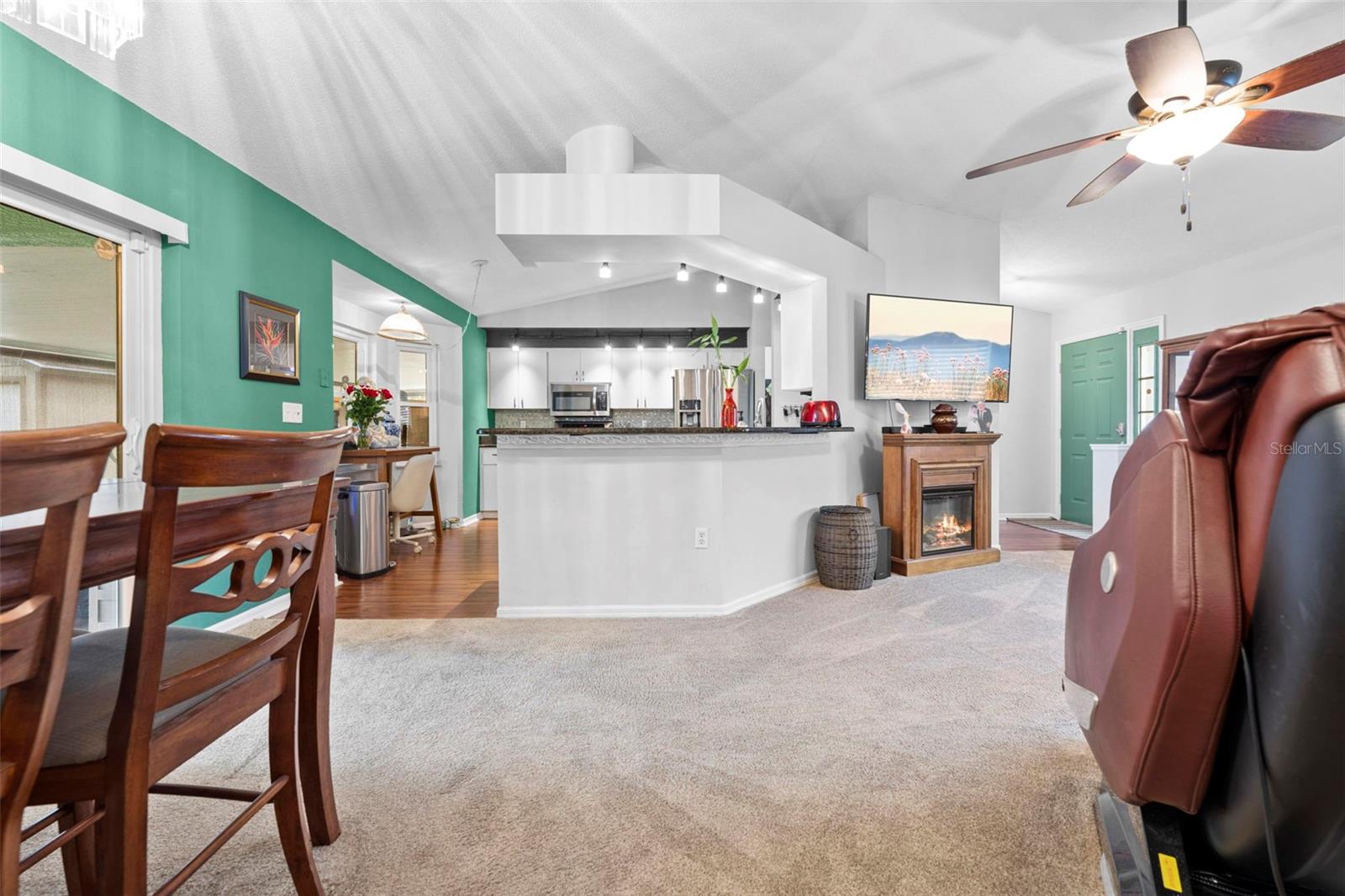 Image 22 of 50 For 11244 Redgate Street