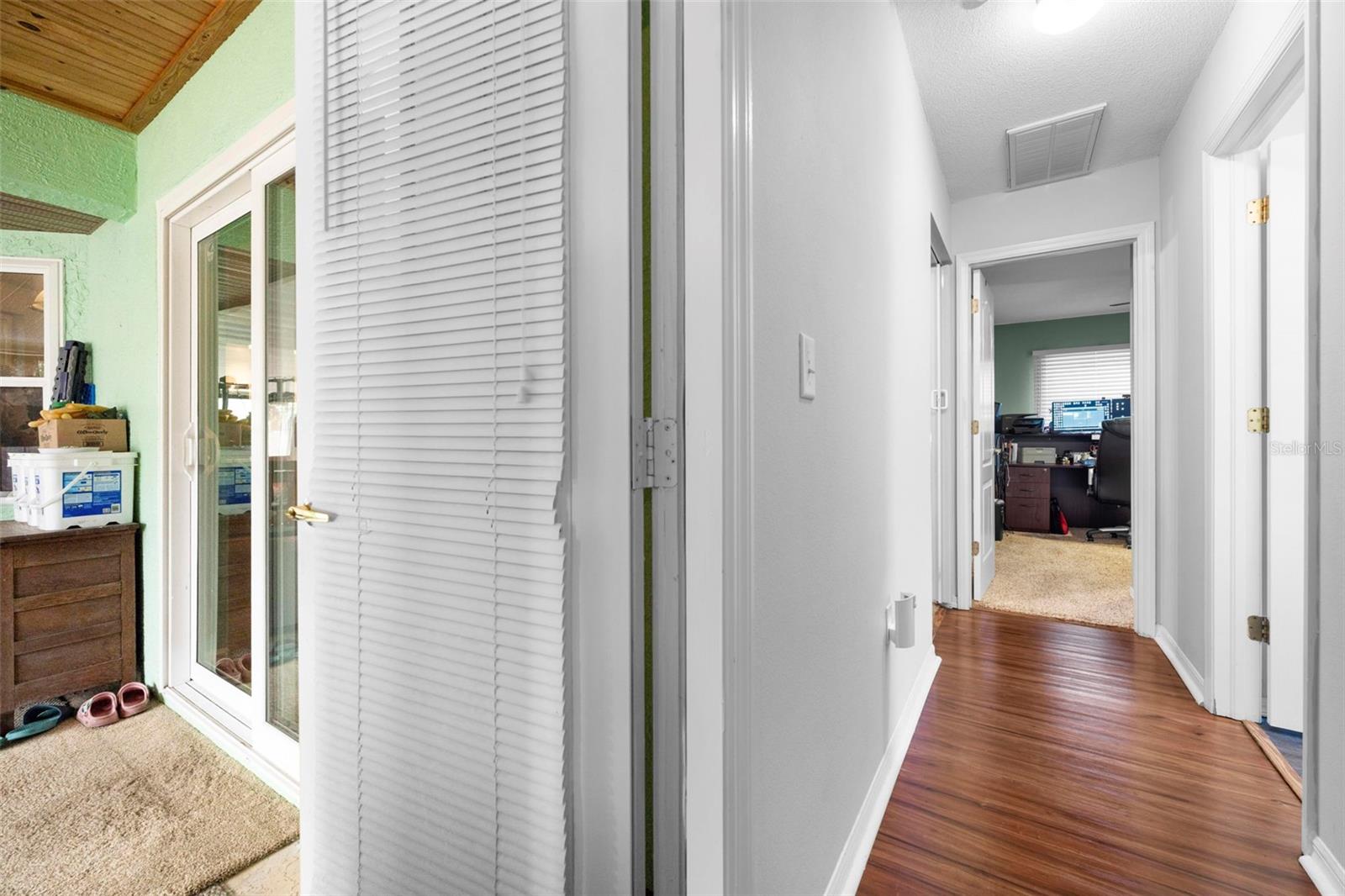 Image 31 of 50 For 11244 Redgate Street