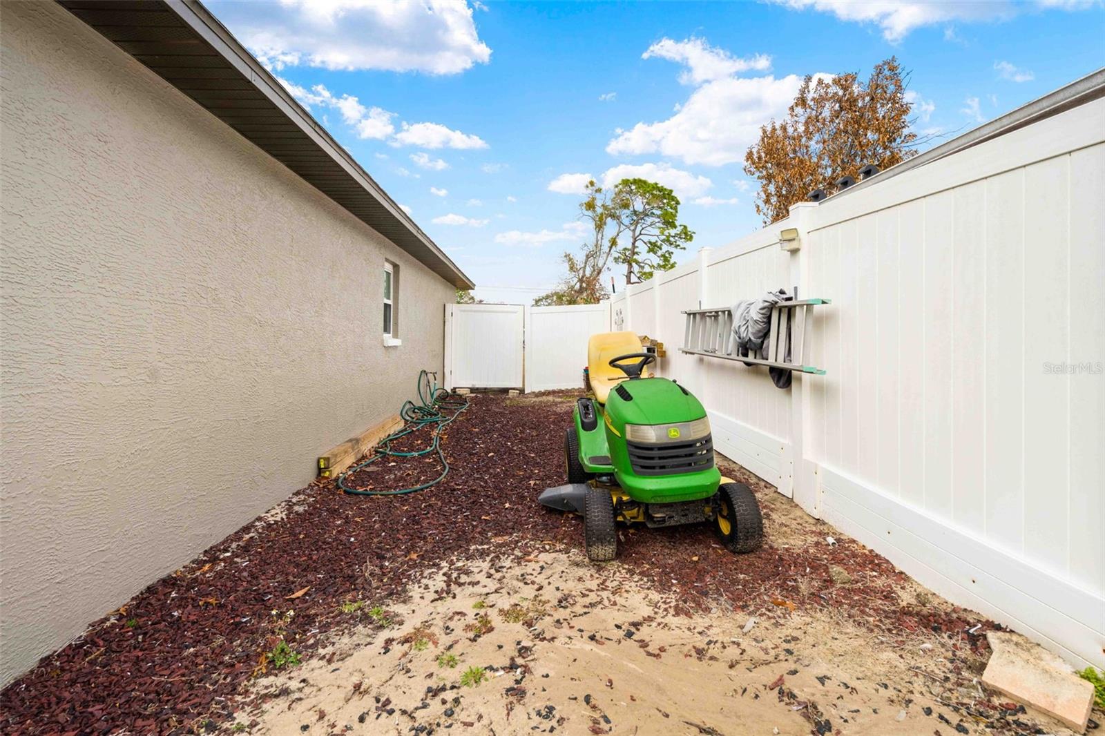 Image 44 of 50 For 11244 Redgate Street