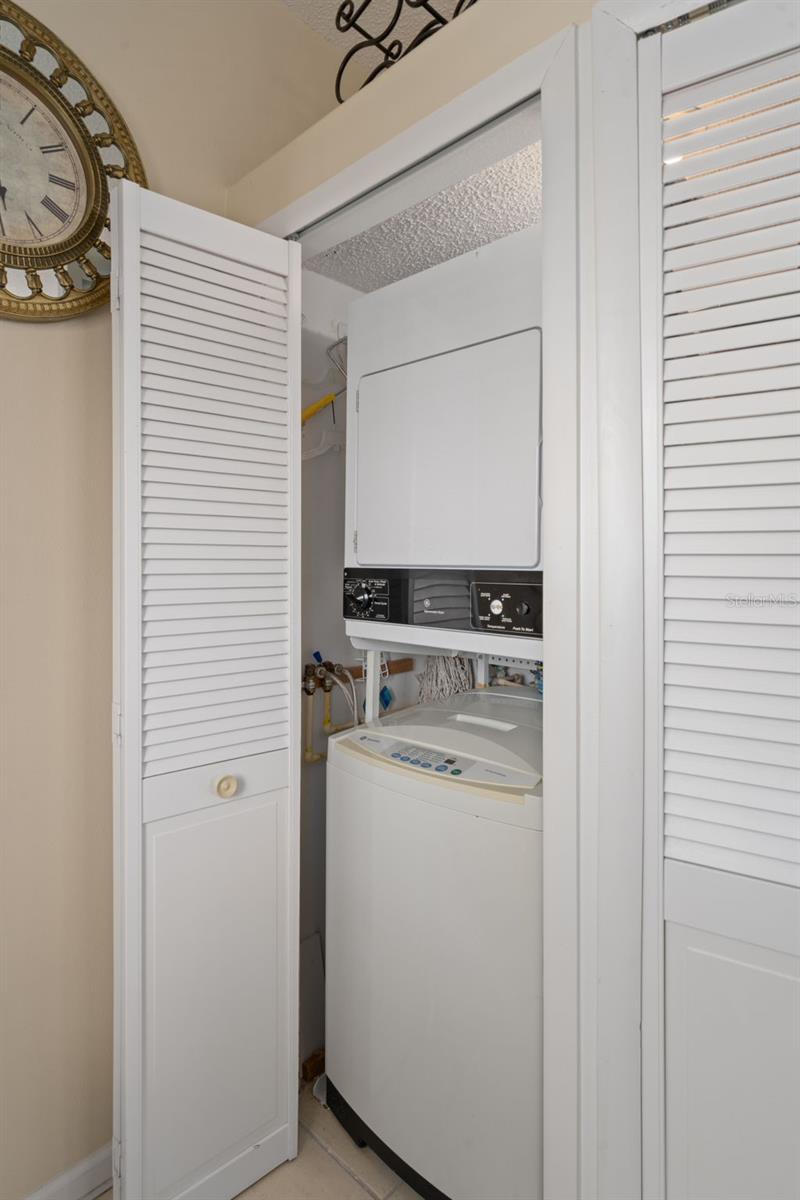 Image 25 of 67 For 4620 Bay Boulevard 1158