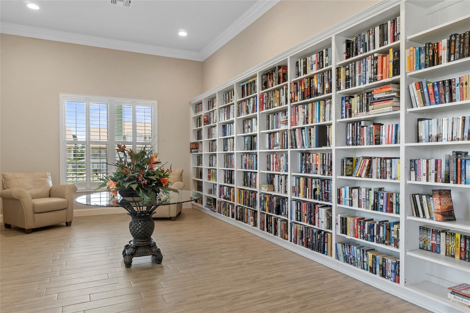 Image 49 of 67 For 4620 Bay Boulevard 1158