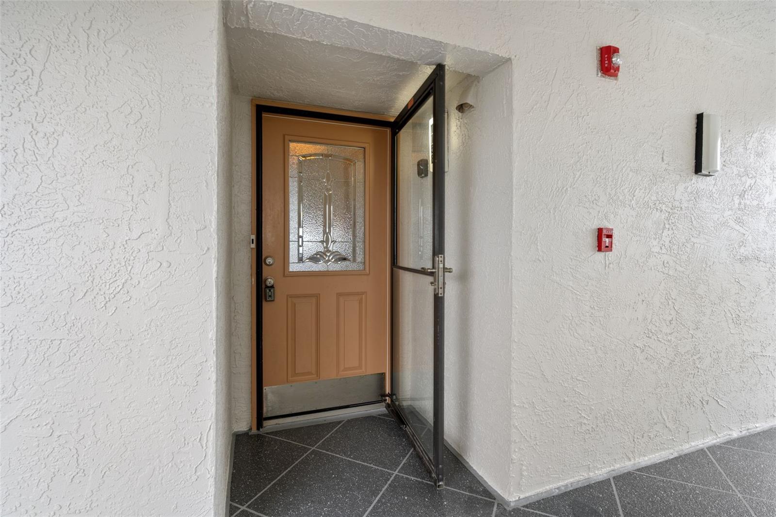 Image 6 of 67 For 4620 Bay Boulevard 1158