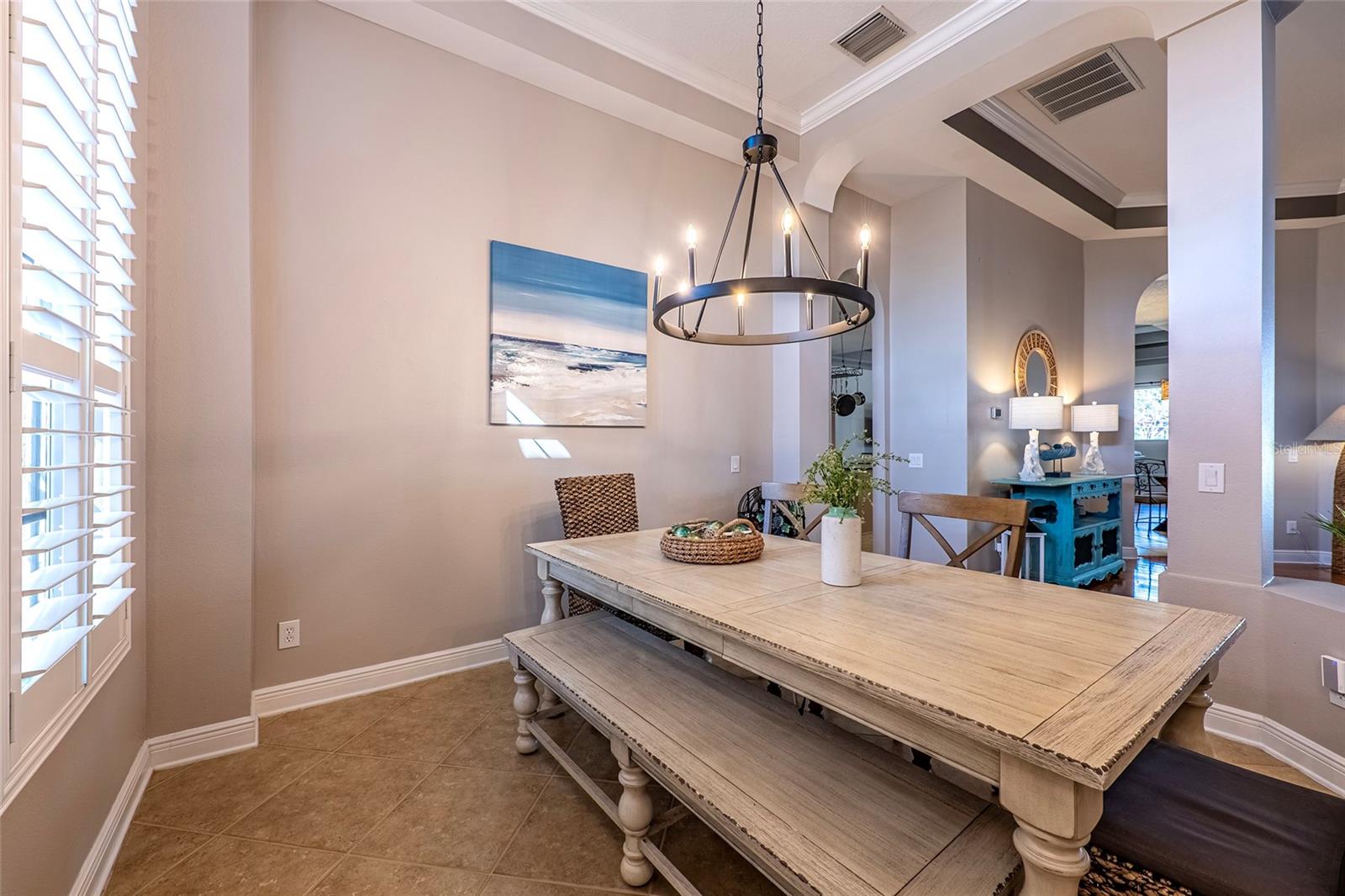 Image 10 of 75 For 10653 Garda Drive