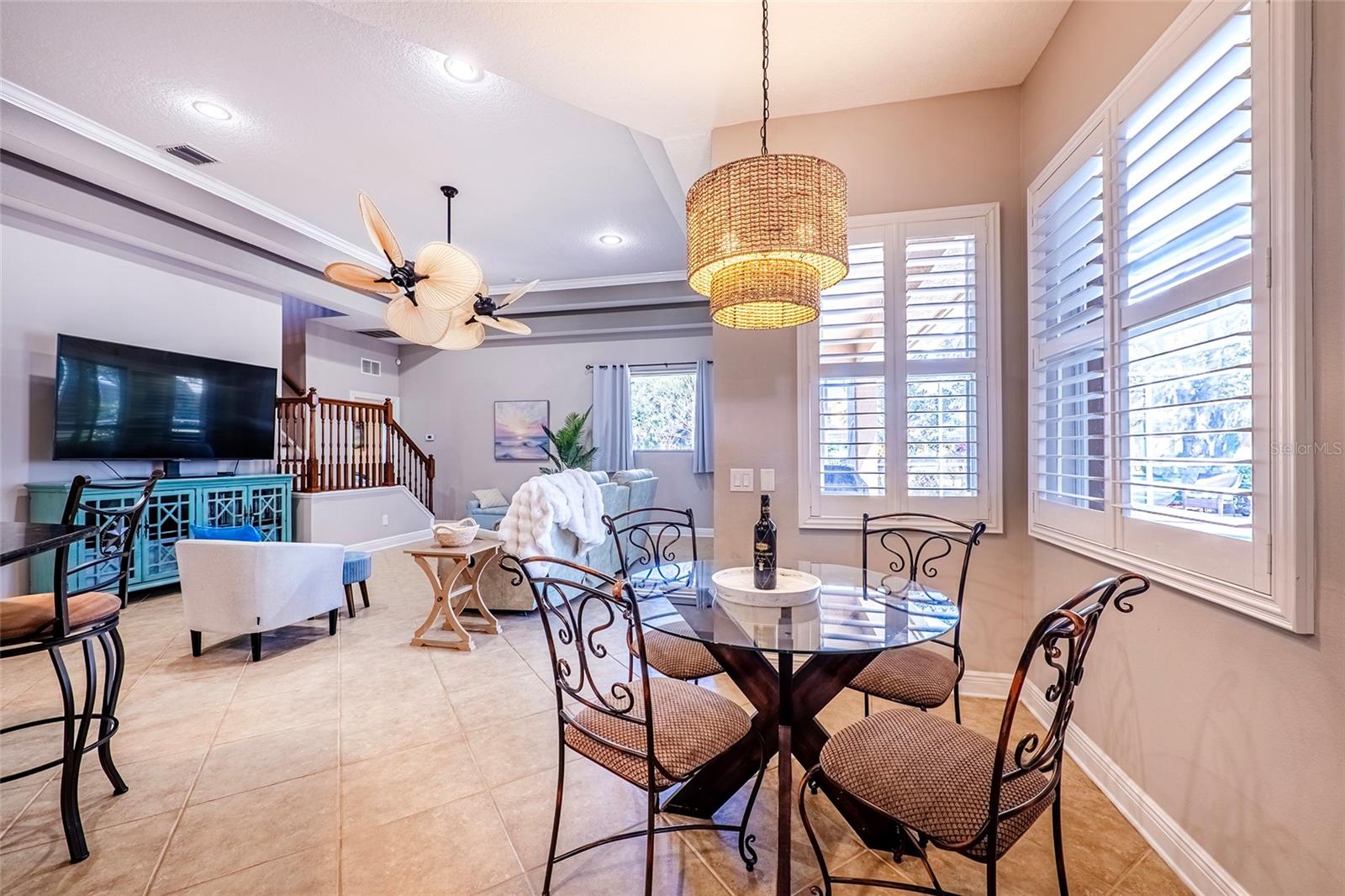 Image 18 of 75 For 10653 Garda Drive