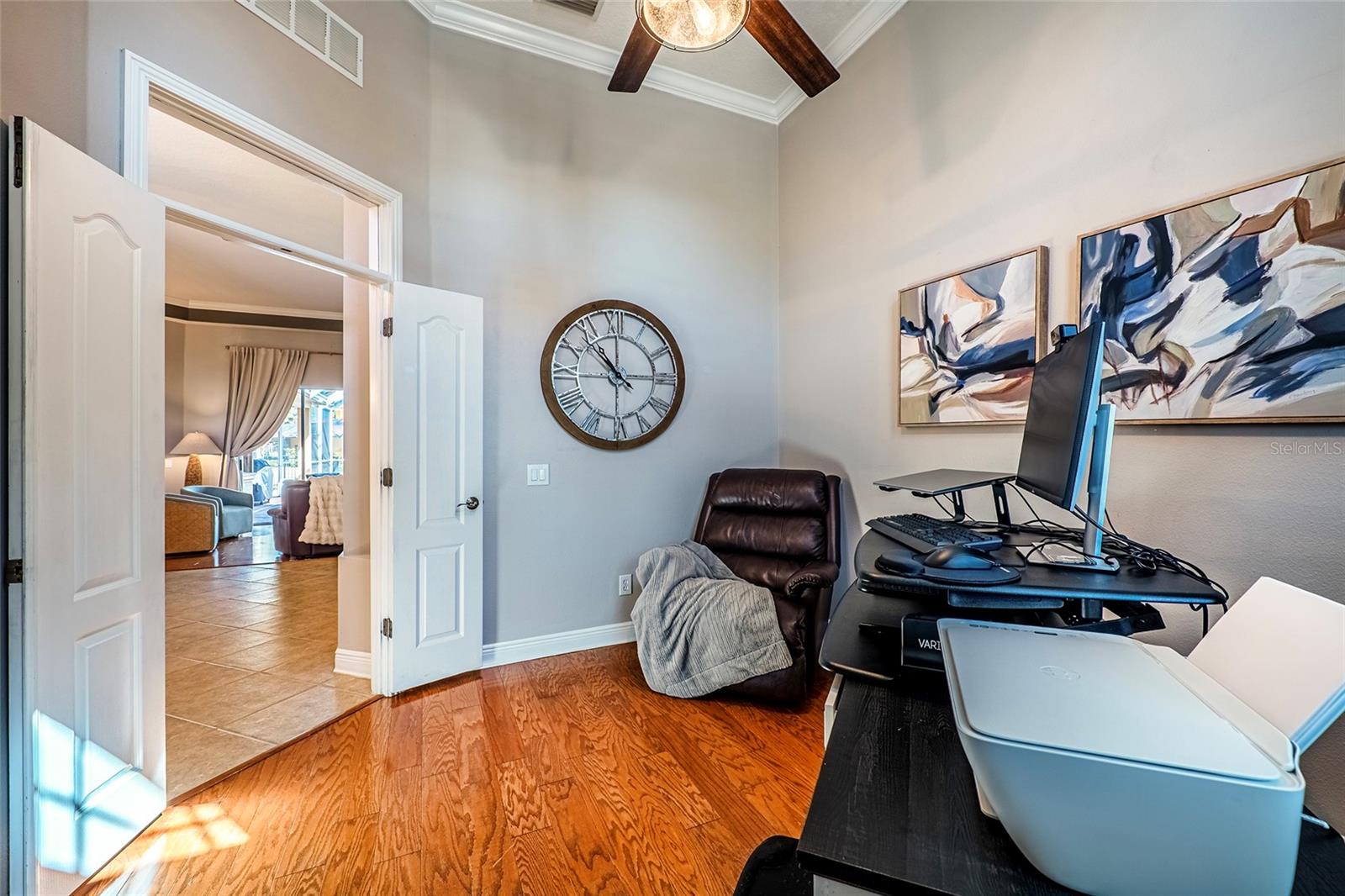 Image 27 of 75 For 10653 Garda Drive