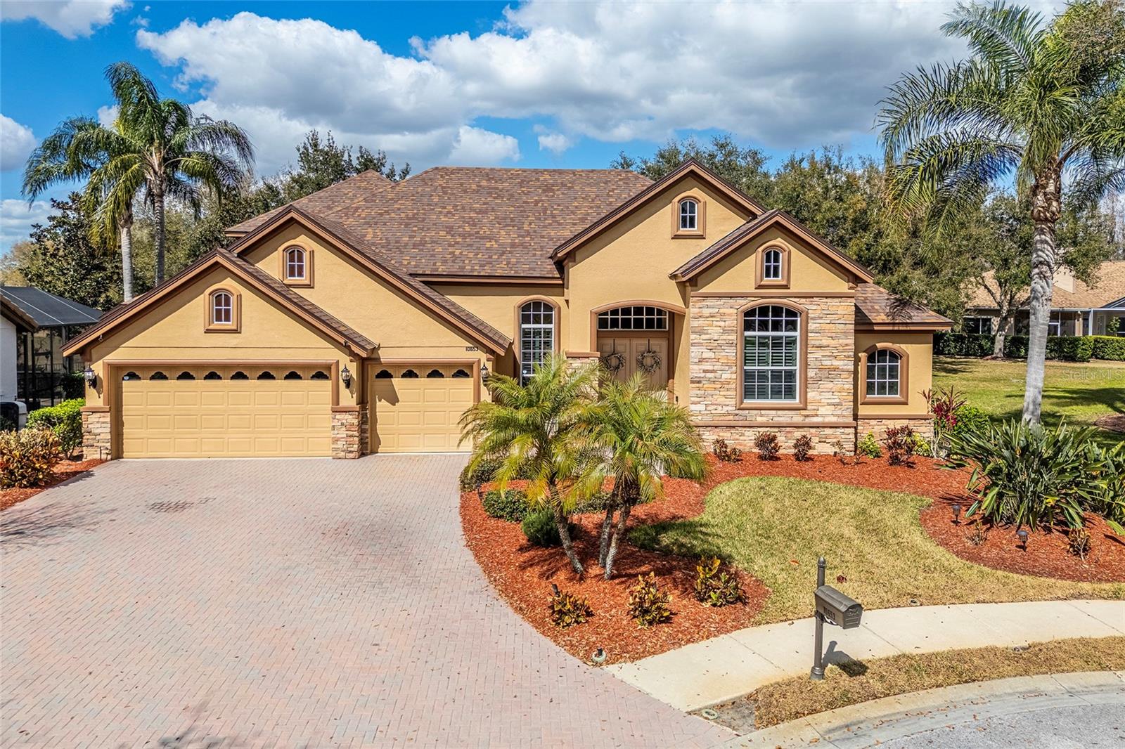 Image 64 of 75 For 10653 Garda Drive