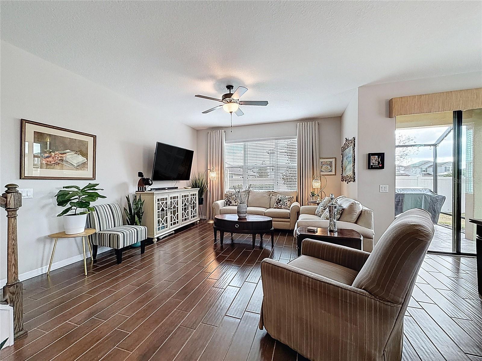 Image 15 of 51 For 1914 Lake Waters Place