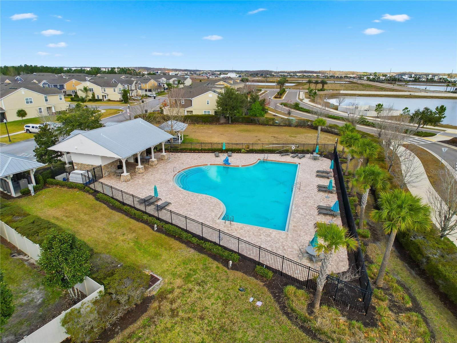 Image 35 of 51 For 1914 Lake Waters Place