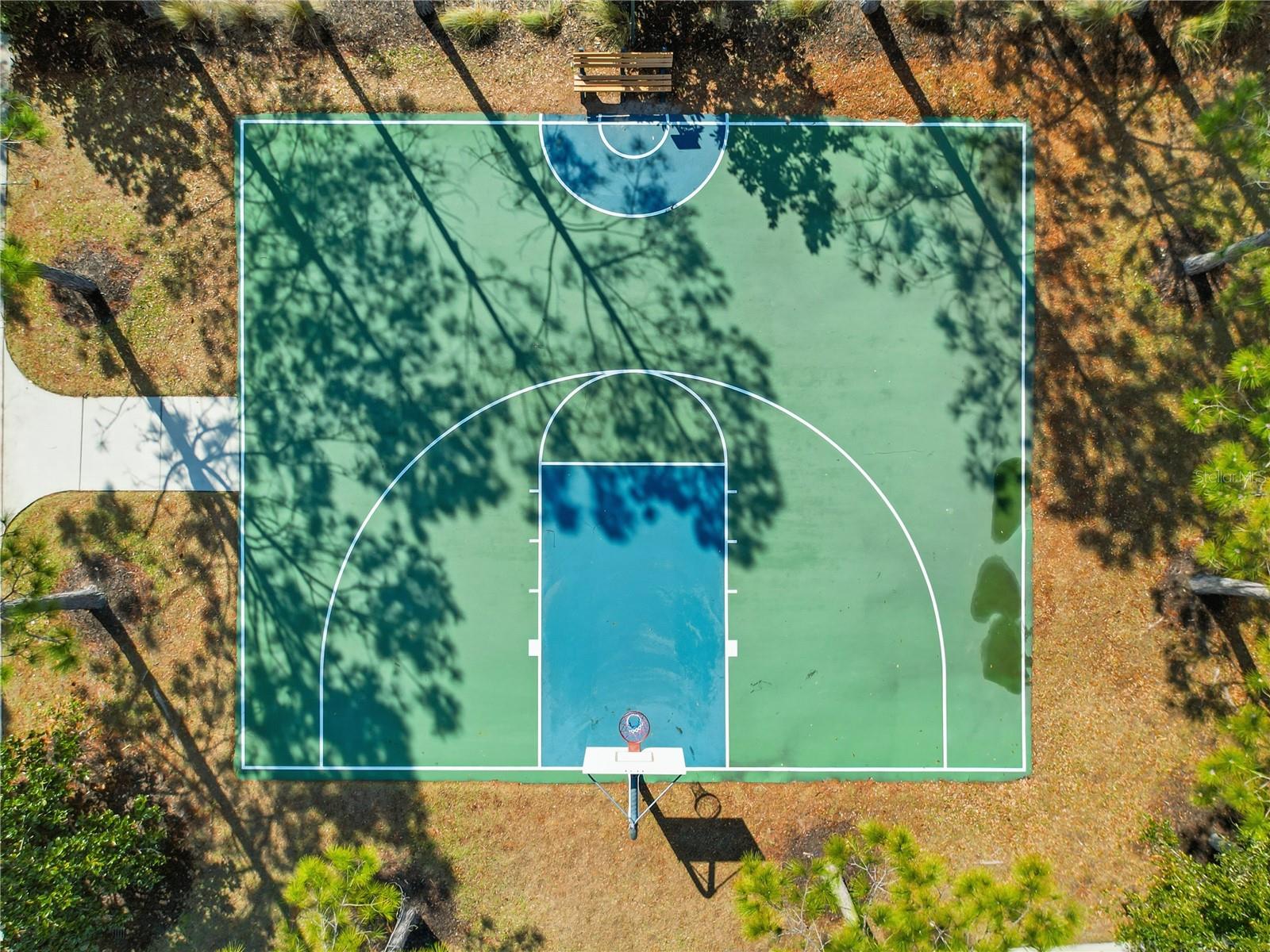 Image 41 of 51 For 1914 Lake Waters Place