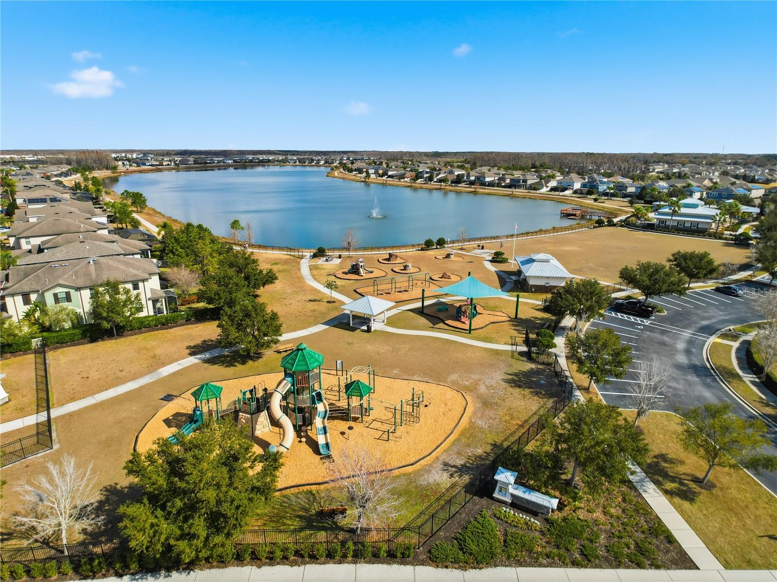 Image 44 of 51 For 1914 Lake Waters Place