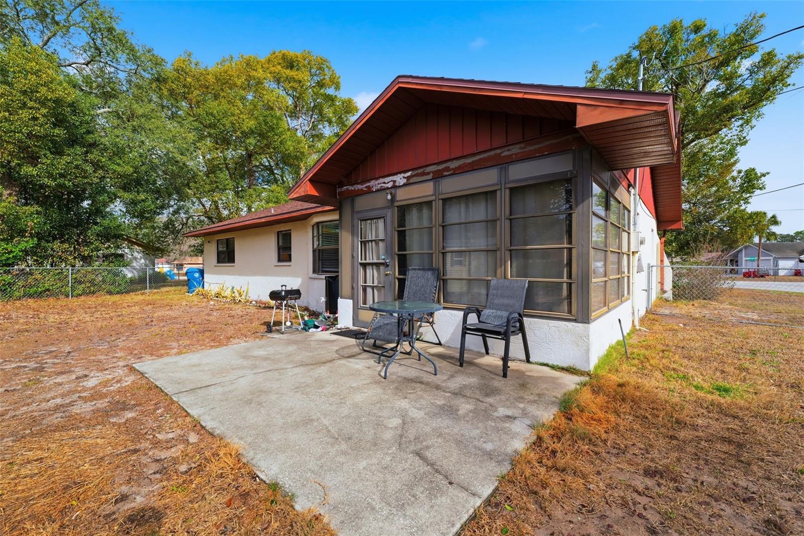 Image 16 of 27 For 9086 Dorsey Street