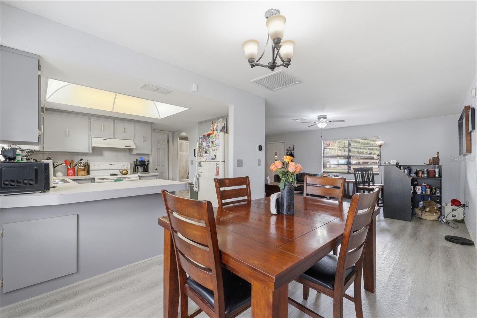 Image 7 of 27 For 9086 Dorsey Street