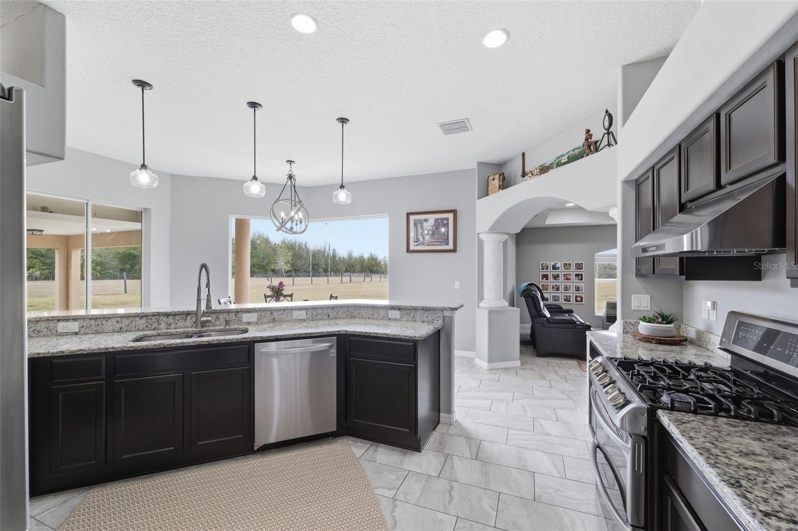 Image 49 of 55 For 27001 Baxter Street