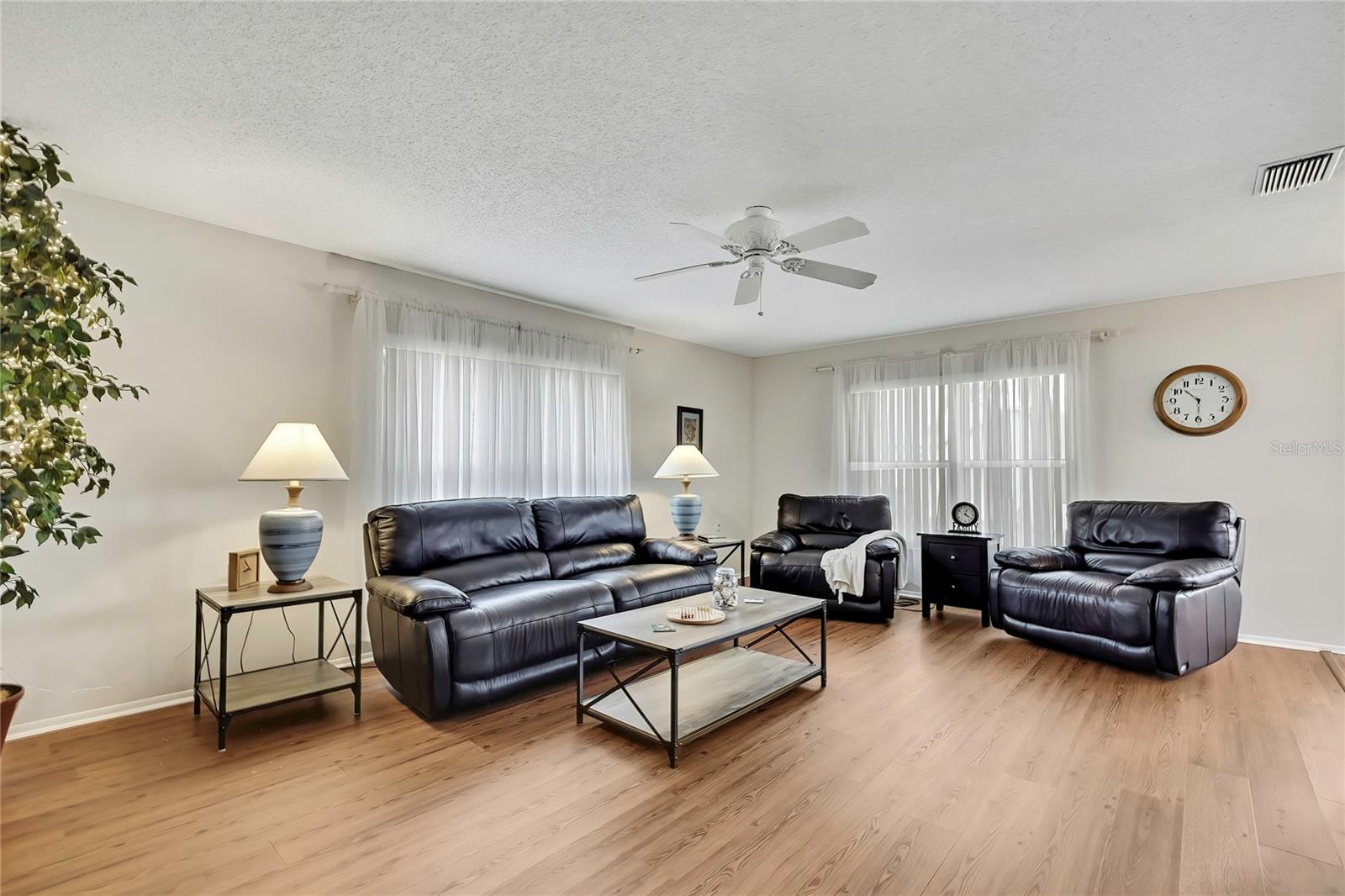 Image 16 of 57 For 8015 Hidden Hills Drive