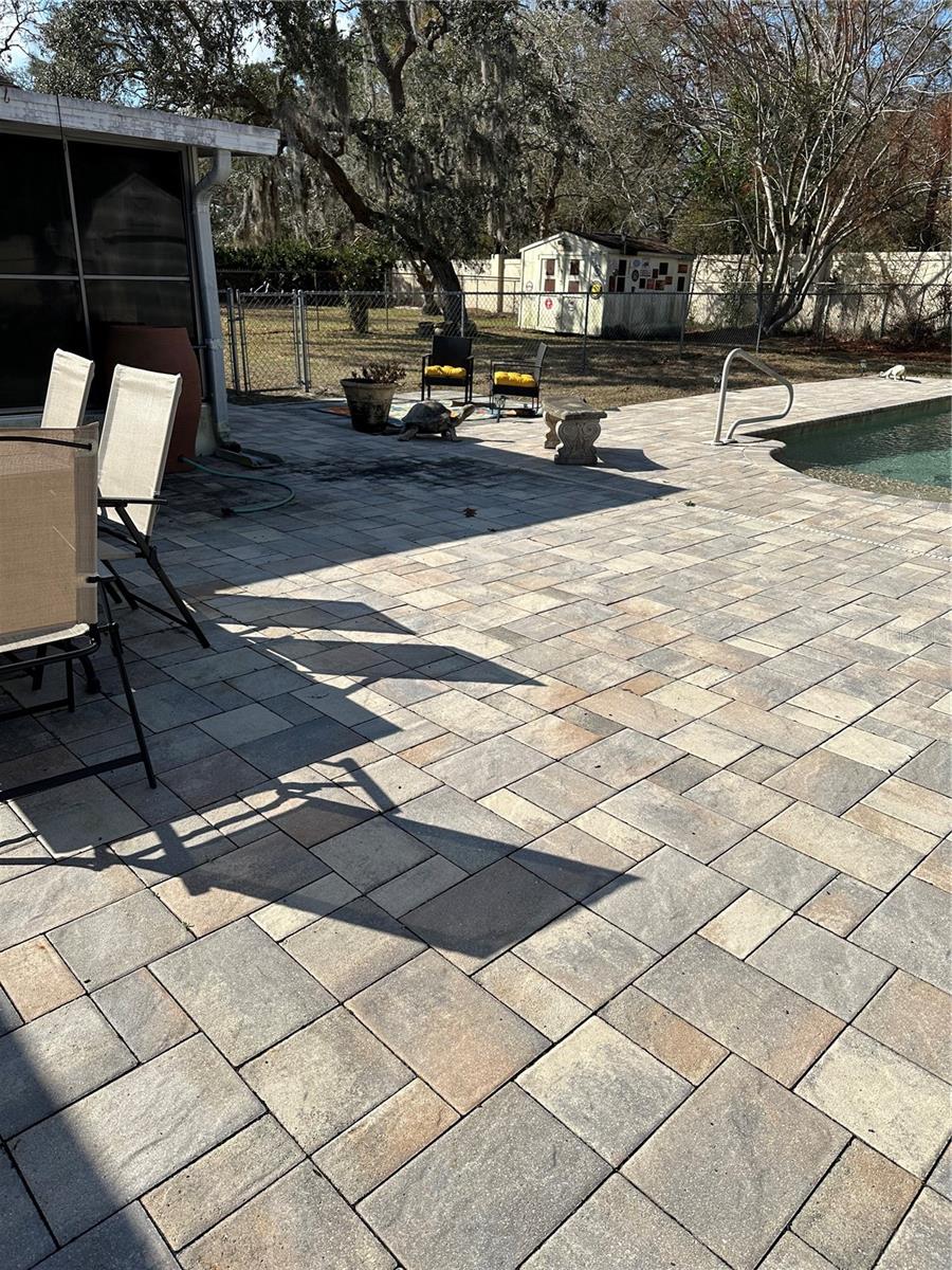 Image 4 of 23 For 1427 Amy Circle