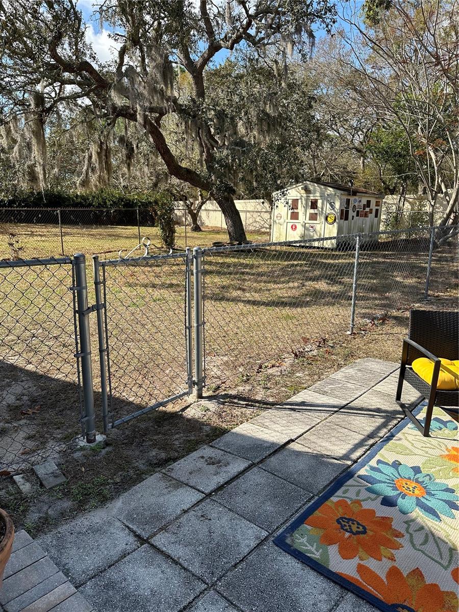 Image 5 of 23 For 1427 Amy Circle