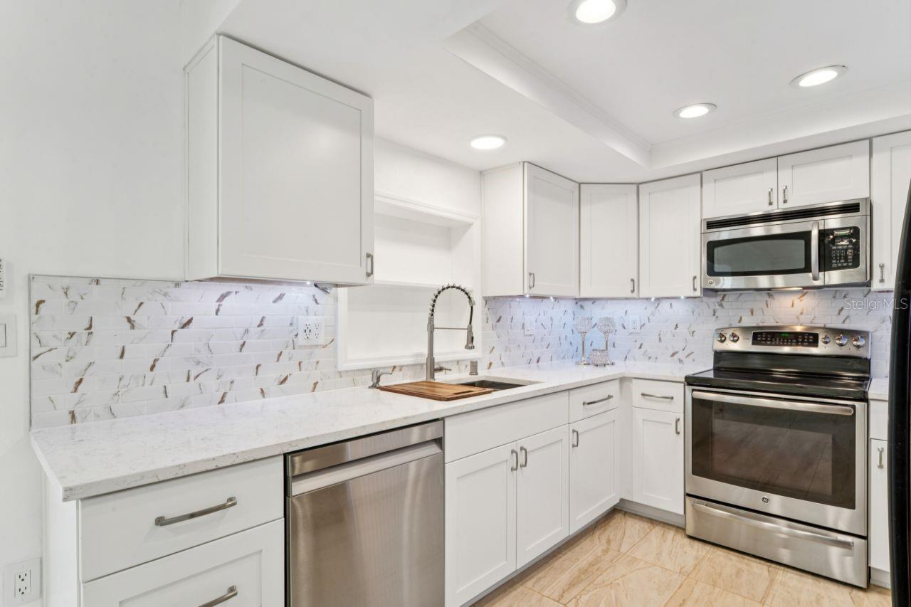 Image 11 of 55 For 8702 Seeley Lane