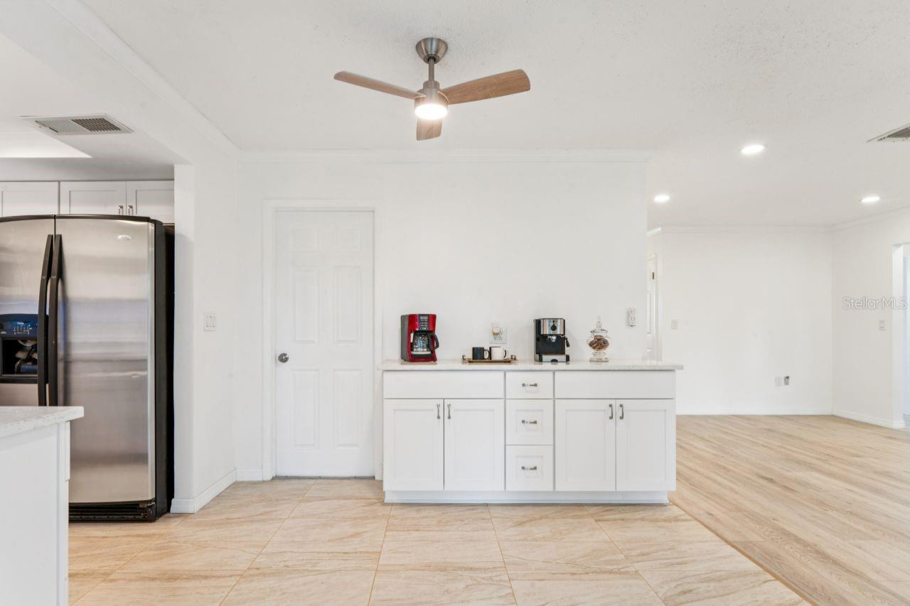 Image 15 of 55 For 8702 Seeley Lane